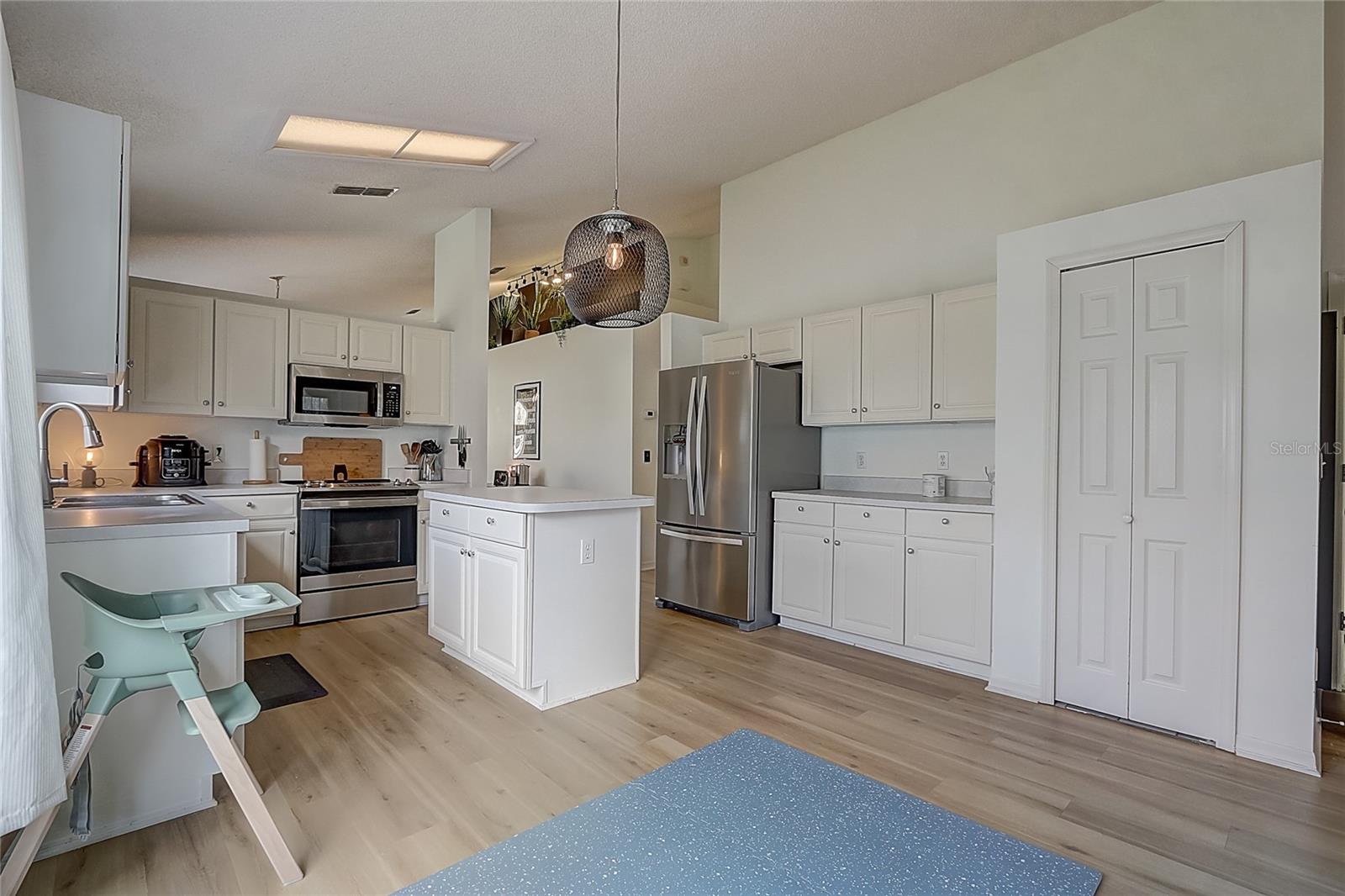13501 FORDWELL DR, ORLANDO, FL, 32828