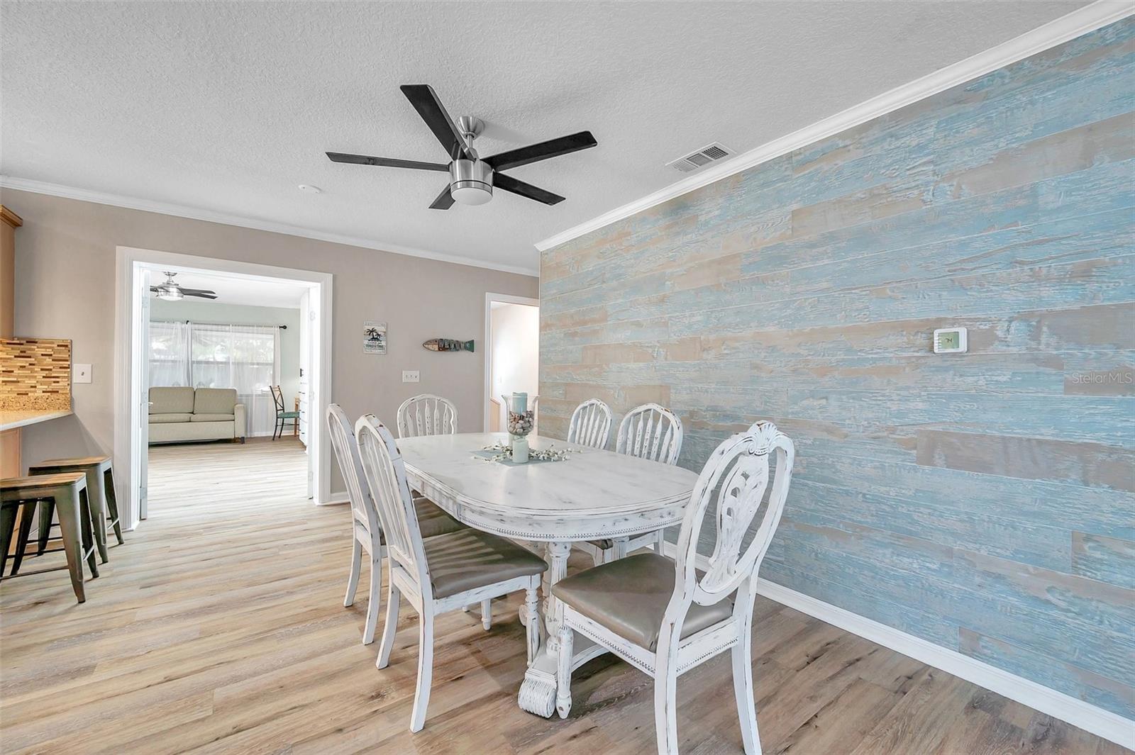 717 CAROLINA AVE, TARPON SPRINGS, FL, 34689