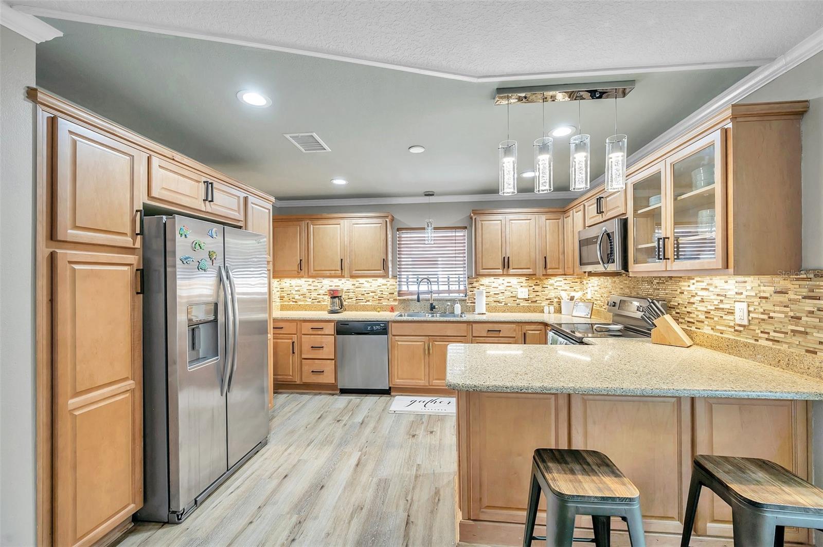 717 CAROLINA AVE, TARPON SPRINGS, FL, 34689
