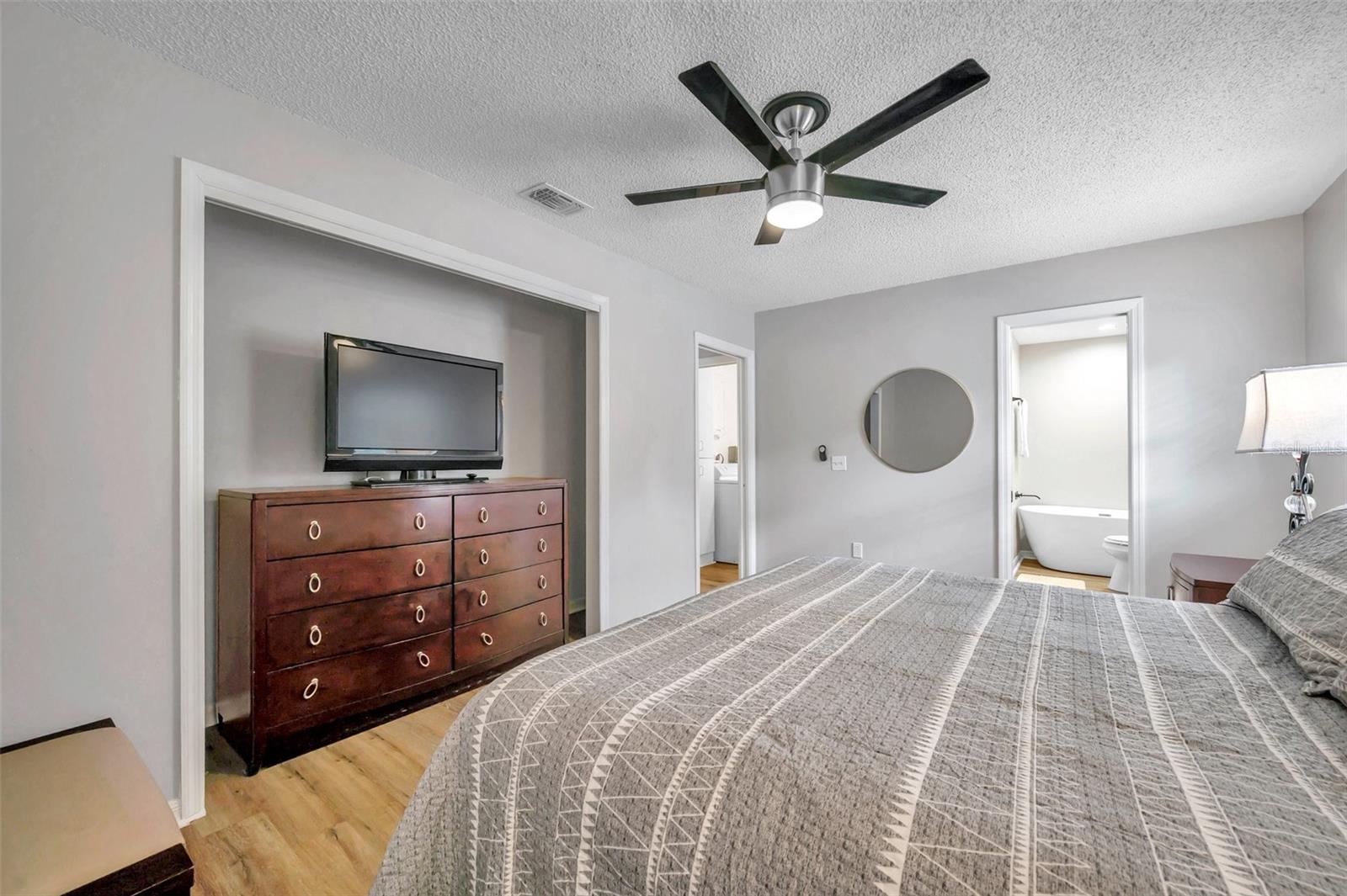 717 CAROLINA AVE, TARPON SPRINGS, FL, 34689