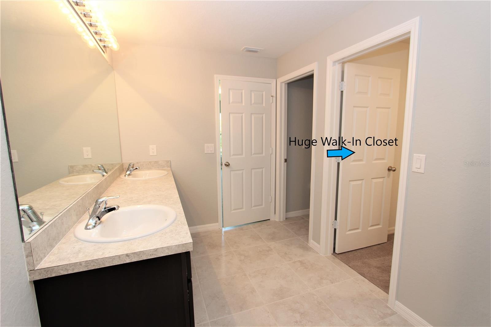 154 AUSTRALIAN DR, ROTONDA WEST, FL, 33947