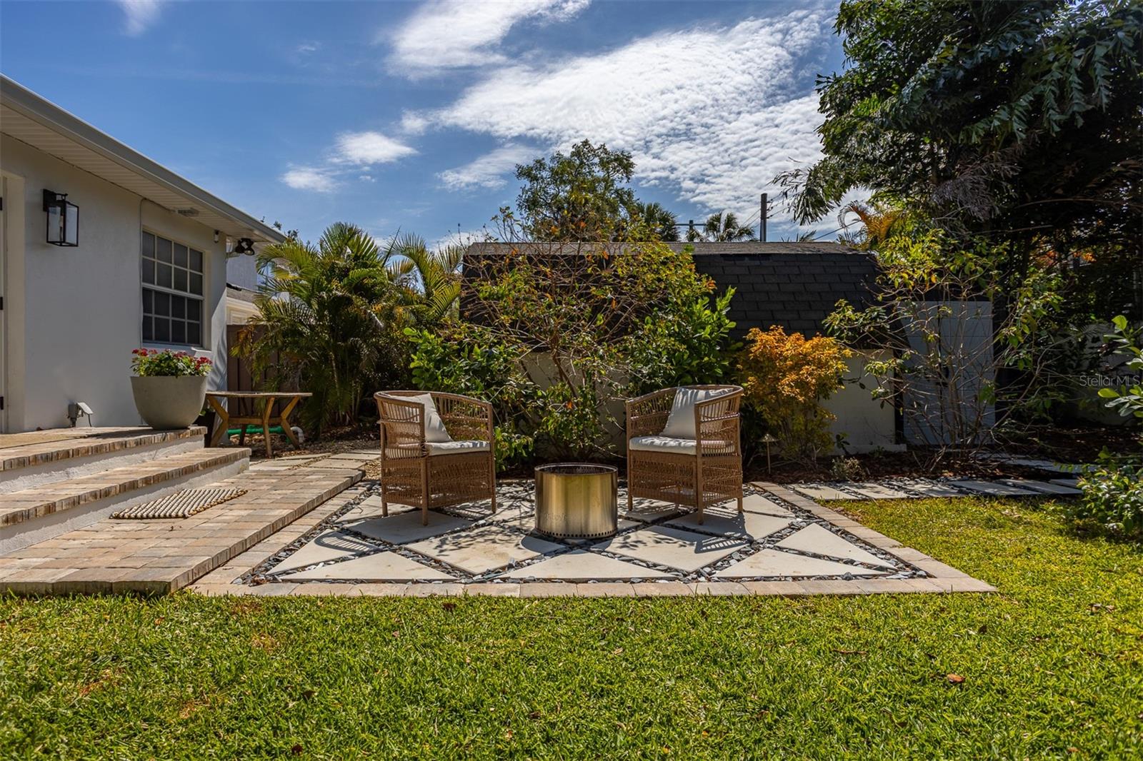 4110 W MULLEN AVE, TAMPA, FL, 33609