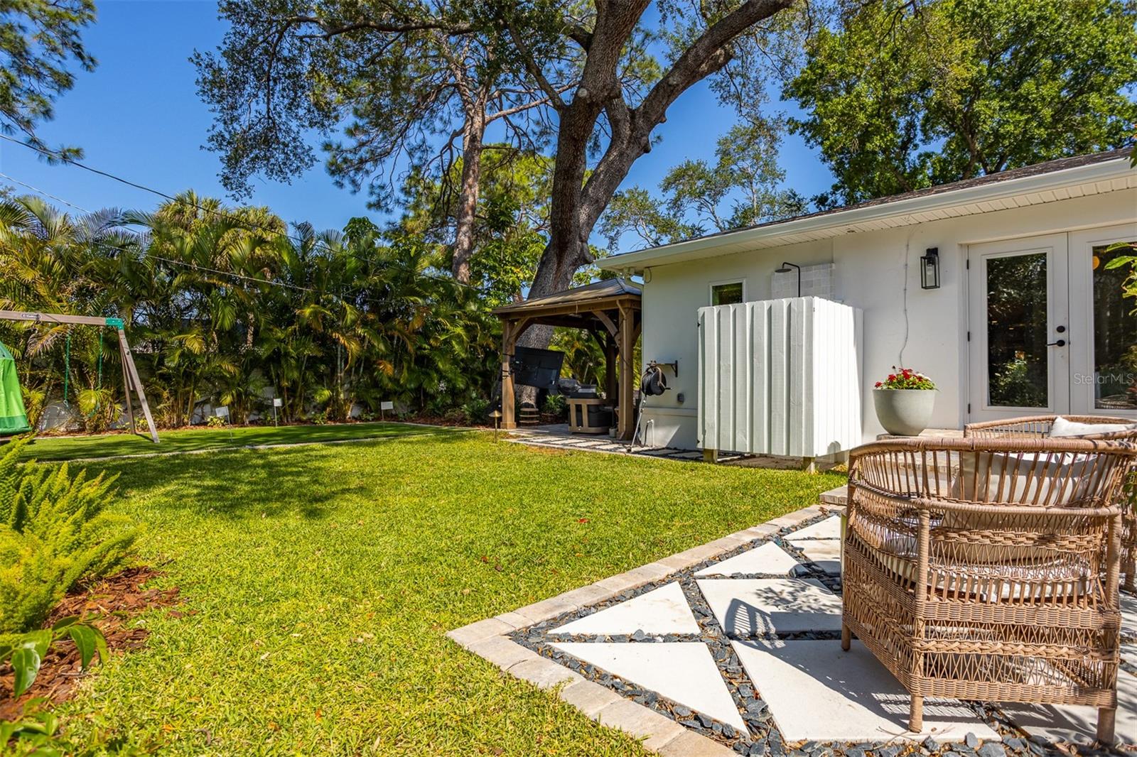 4110 W MULLEN AVE, TAMPA, FL, 33609