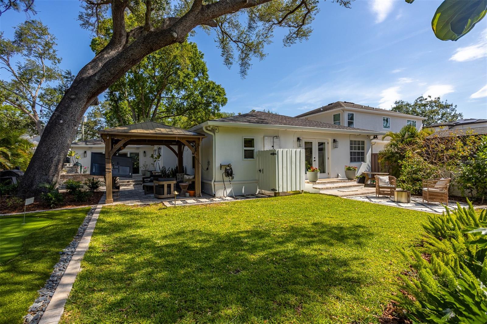 4110 W MULLEN AVE, TAMPA, FL, 33609