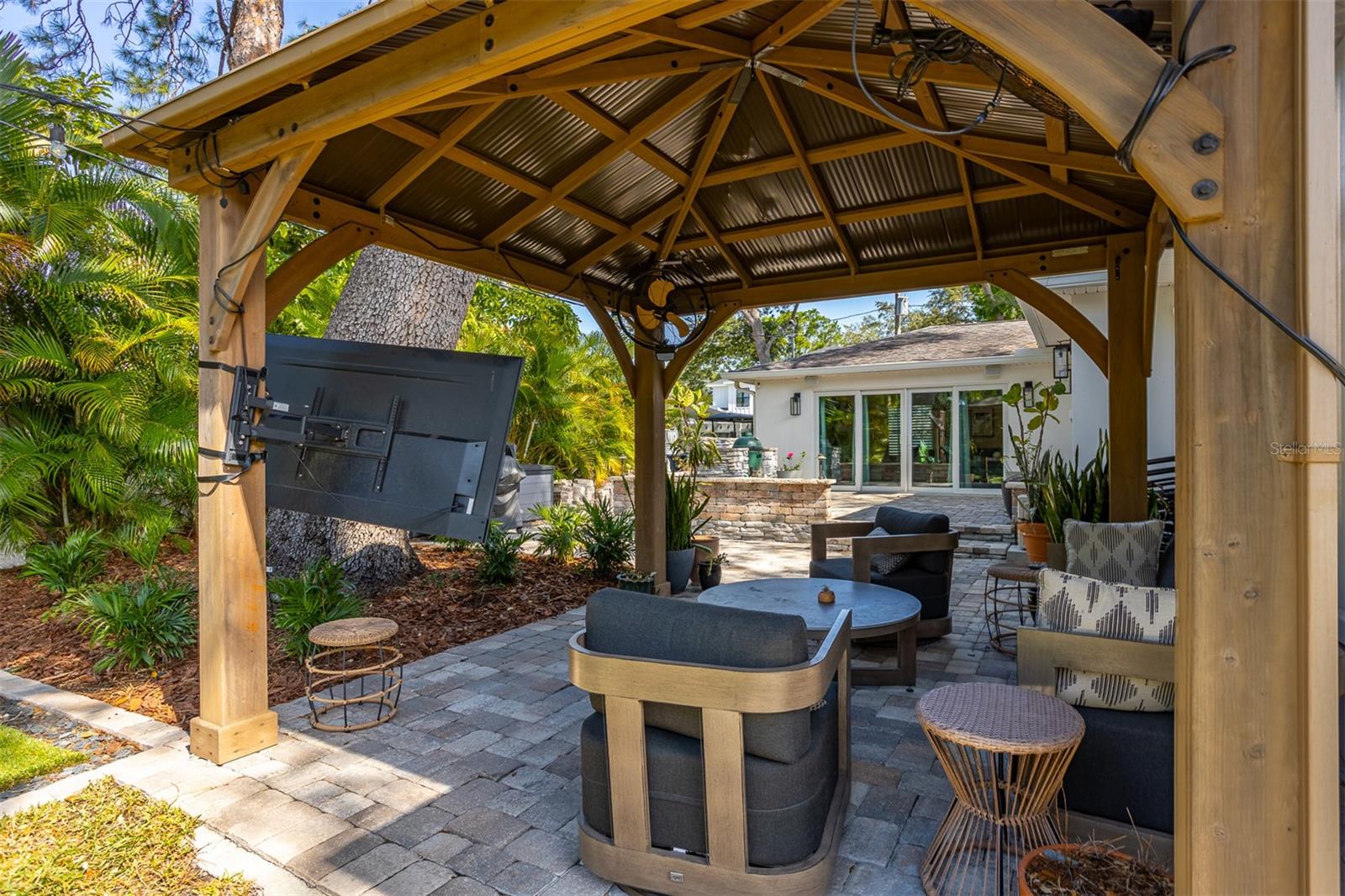 4110 W MULLEN AVE, TAMPA, FL, 33609