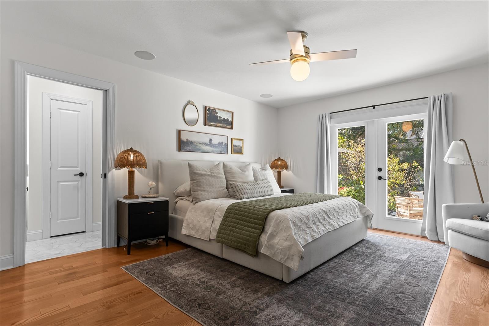 4110 W MULLEN AVE, TAMPA, FL, 33609