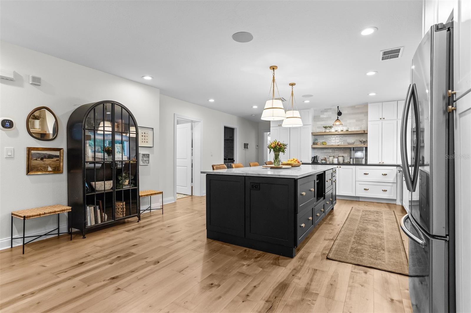 4110 W MULLEN AVE, TAMPA, FL, 33609