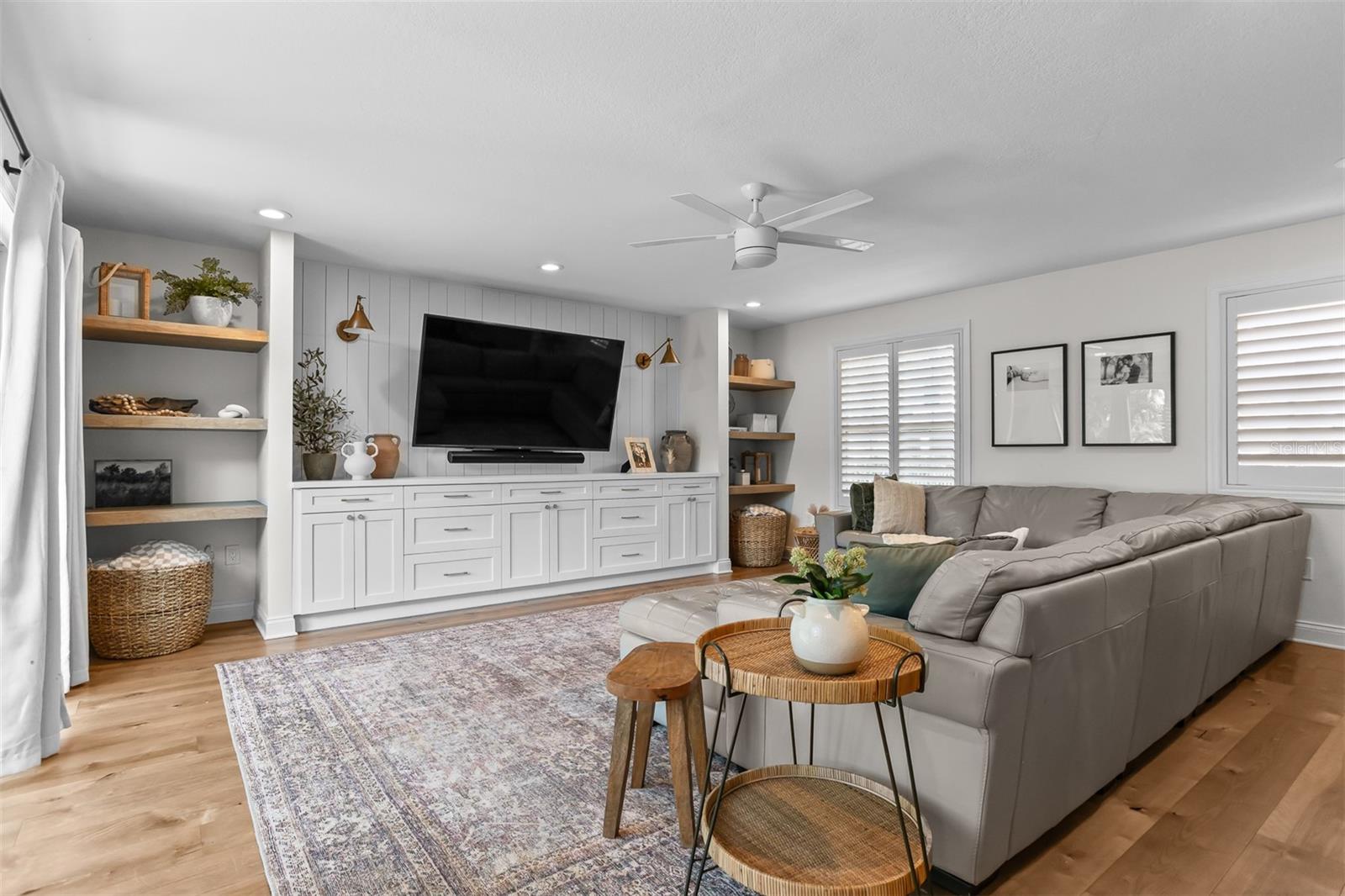 4110 W MULLEN AVE, TAMPA, FL, 33609
