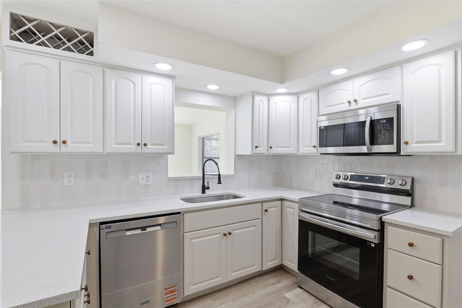 524 WESTMINSTER AVE, MELBOURNE, FL, 32935