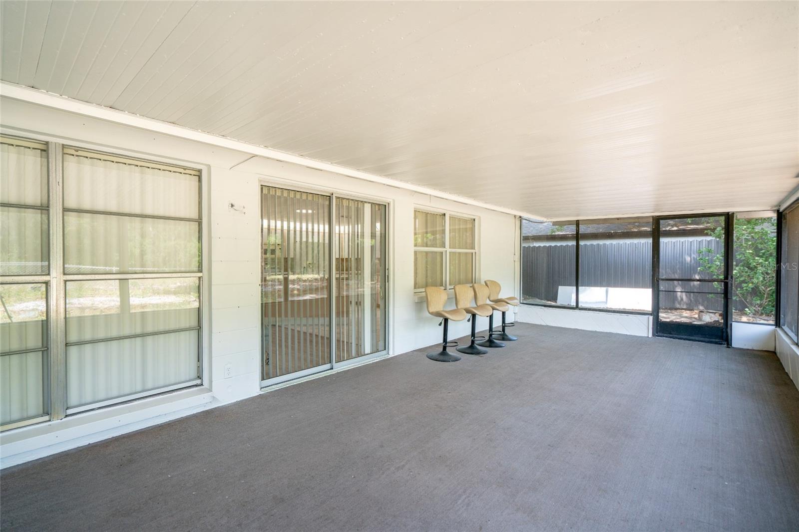 7003 FOUNTAIN AVE, TAMPA, FL, 33634