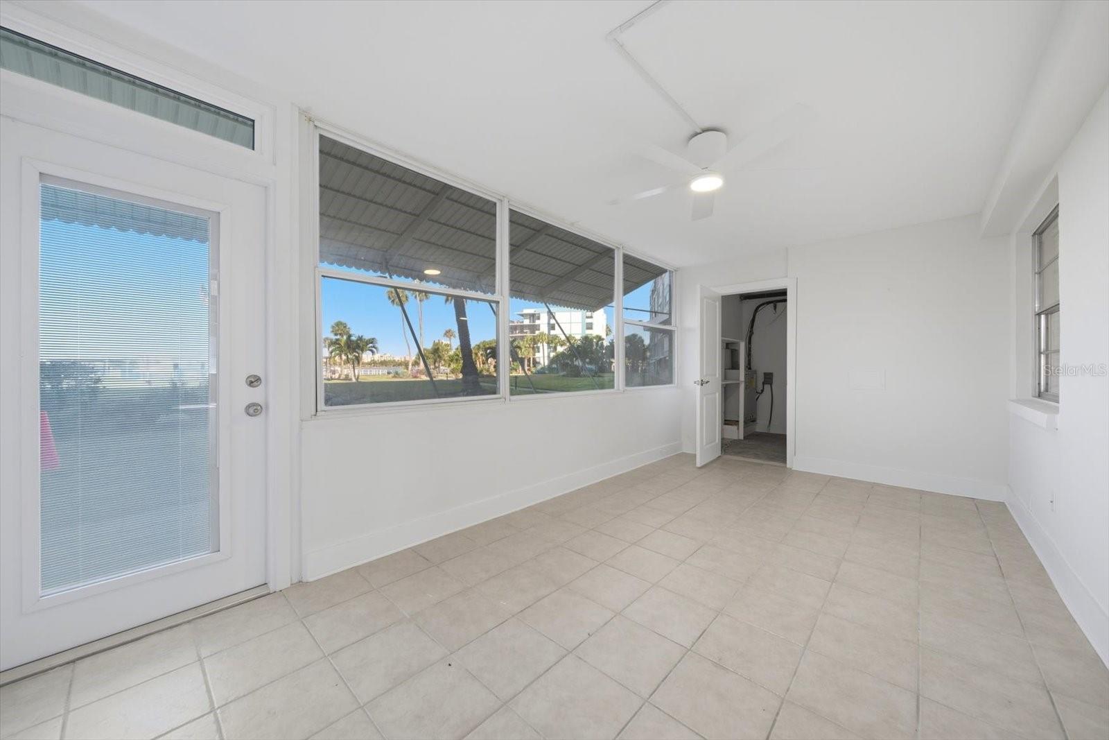 1868 SHORE #104, SOUTH PASADENA, FL, 33707