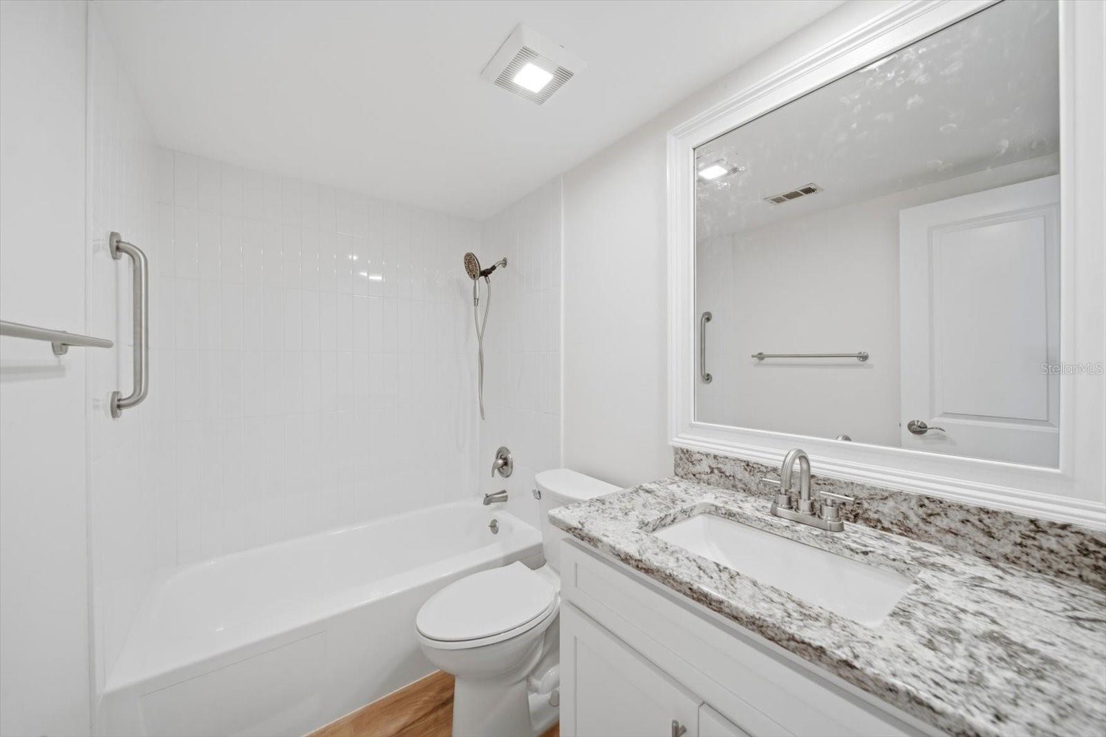 1868 SHORE #104, SOUTH PASADENA, FL, 33707