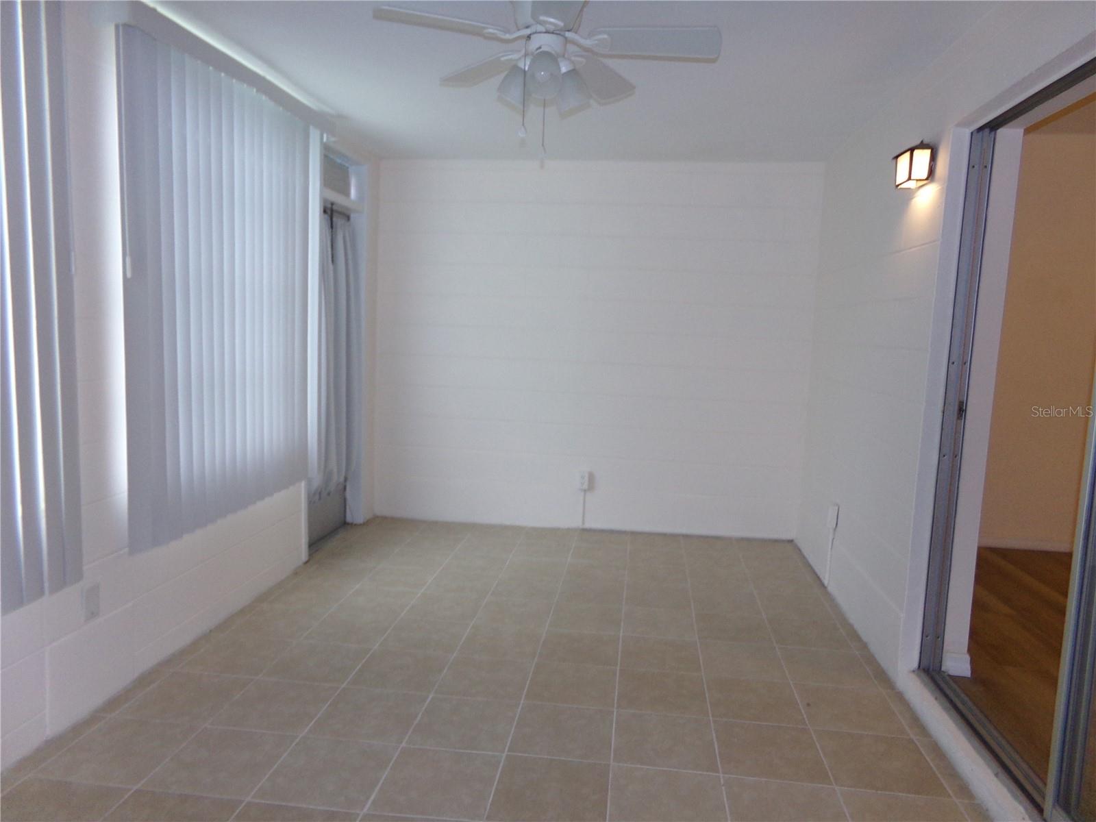 2042 AUSTRALIA WAY W #18, CLEARWATER, FL, 33763