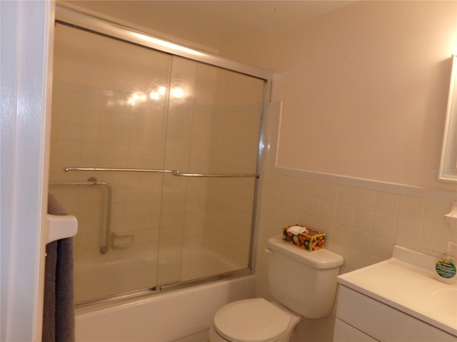 2042 AUSTRALIA WAY W #18, CLEARWATER, FL, 33763