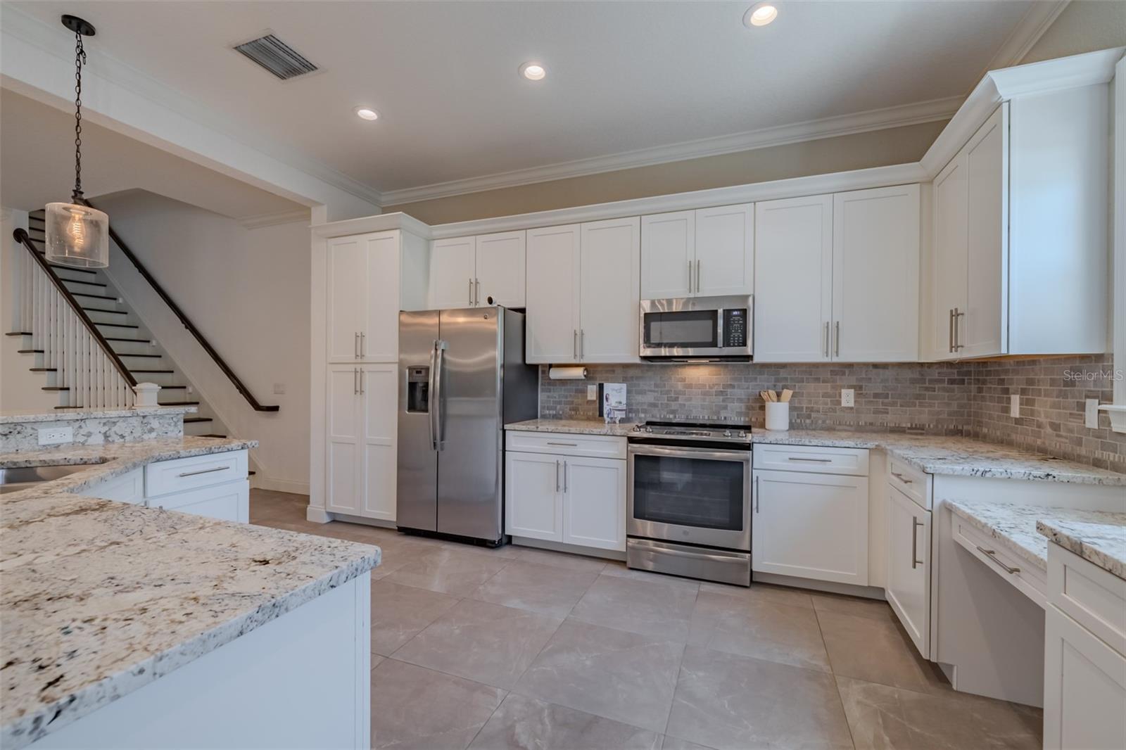 3224 W EMPEDRADO ST, TAMPA, FL, 33629