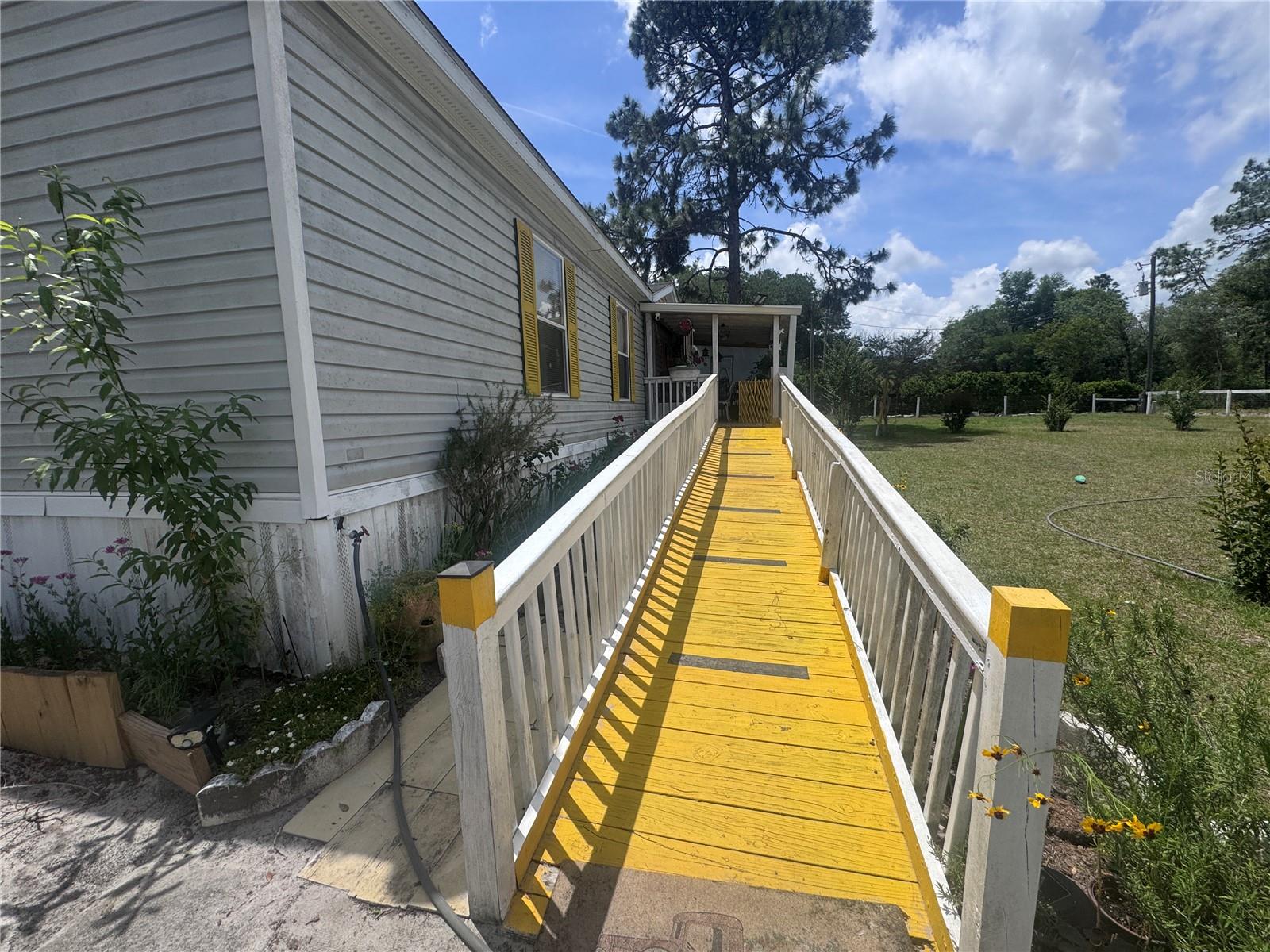 21170 SE 67TH PL, MORRISTON, FL, 32668