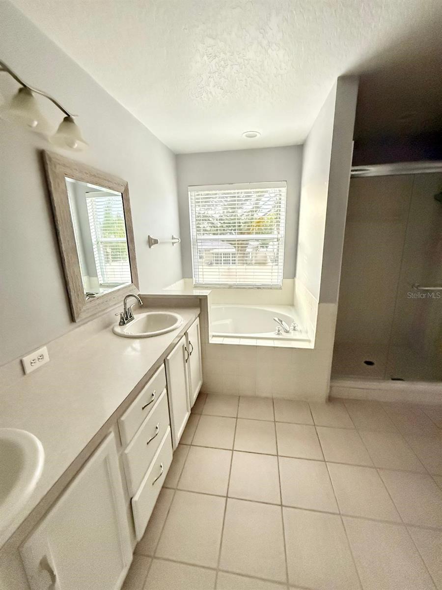 14116 ENTRADA DR, ORLANDO, FL, 32837