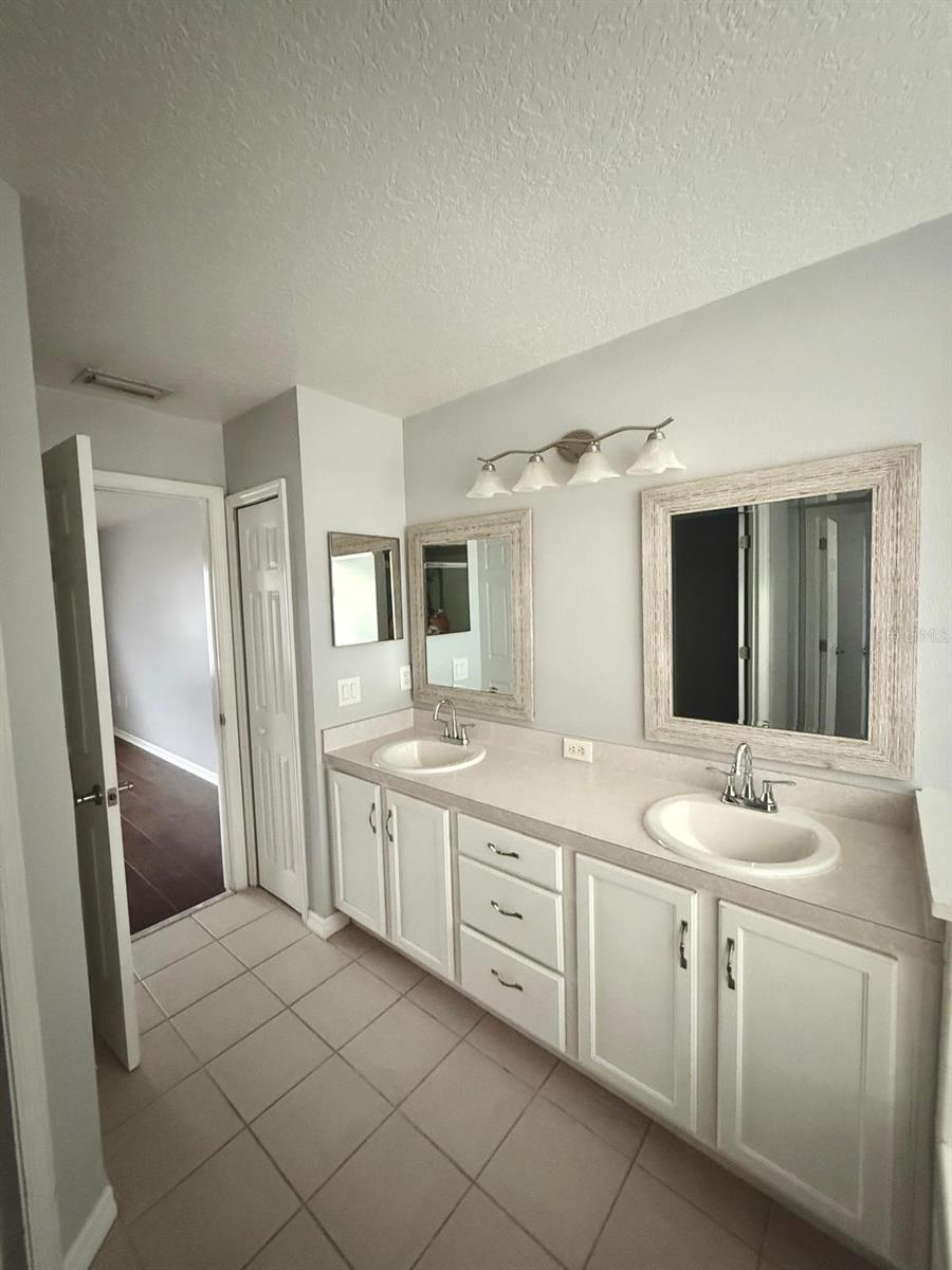 14116 ENTRADA DR, ORLANDO, FL, 32837