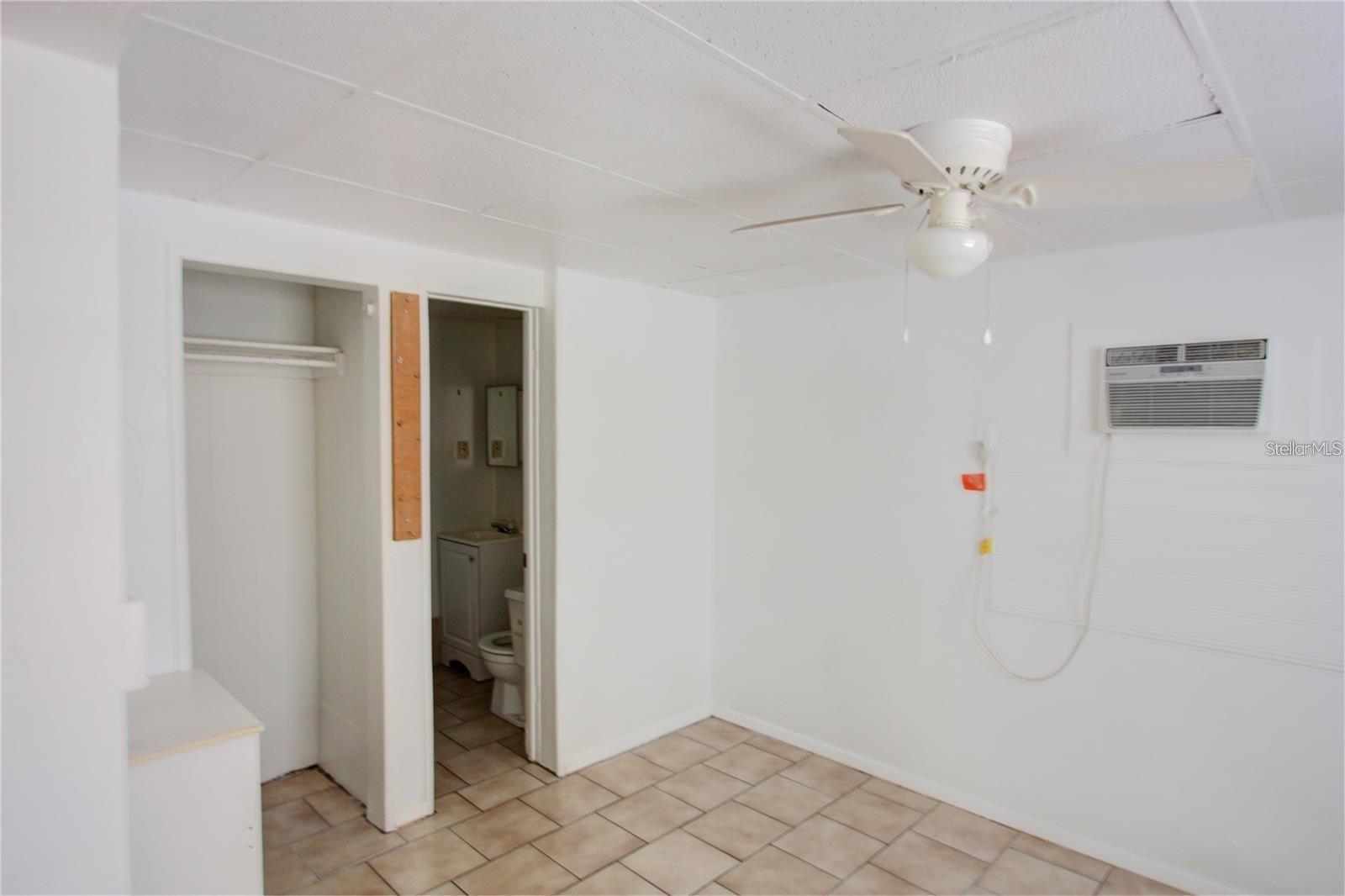 615 SHORE RD #4, NOKOMIS, FL, 34275