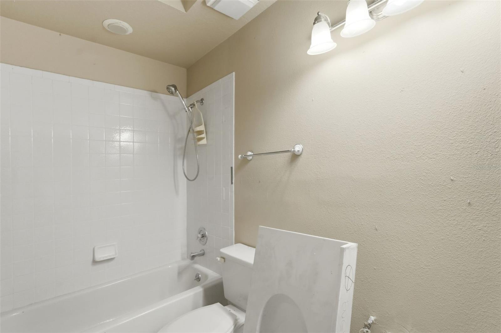 UNIVERSITY ESTATES, ORLANDO, FL, 32826