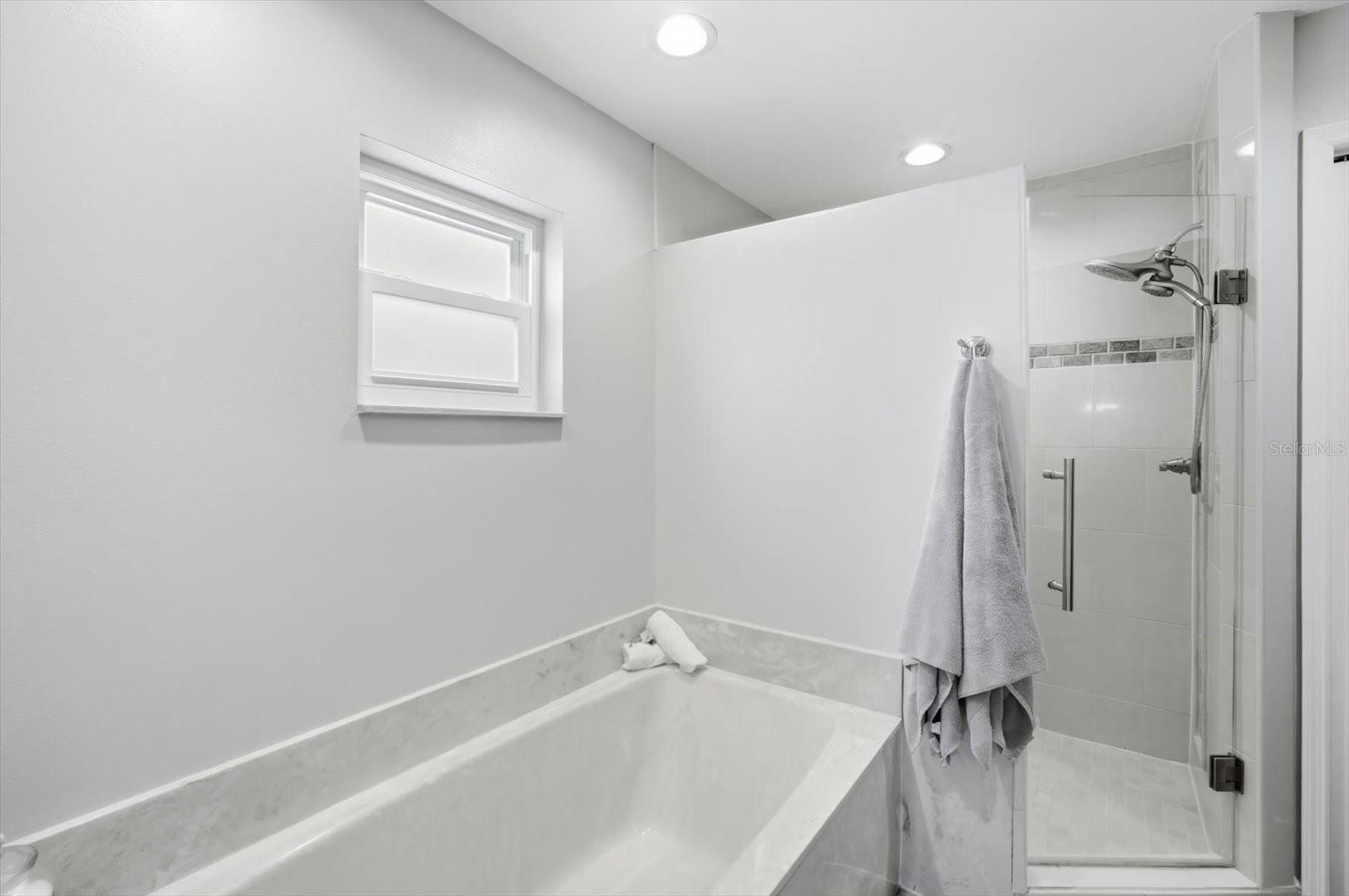 846 BIRDIE WAY, APOLLO BEACH, FL, 33572