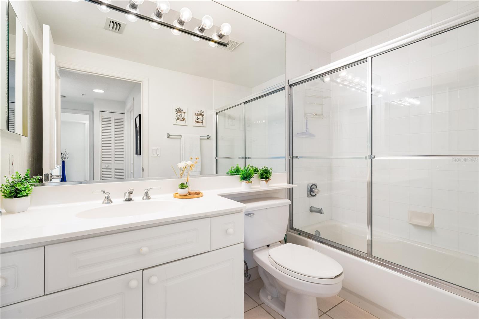 1800 BENJAMIN FRANKLIN DR #A905, SARASOTA, FL, 34236