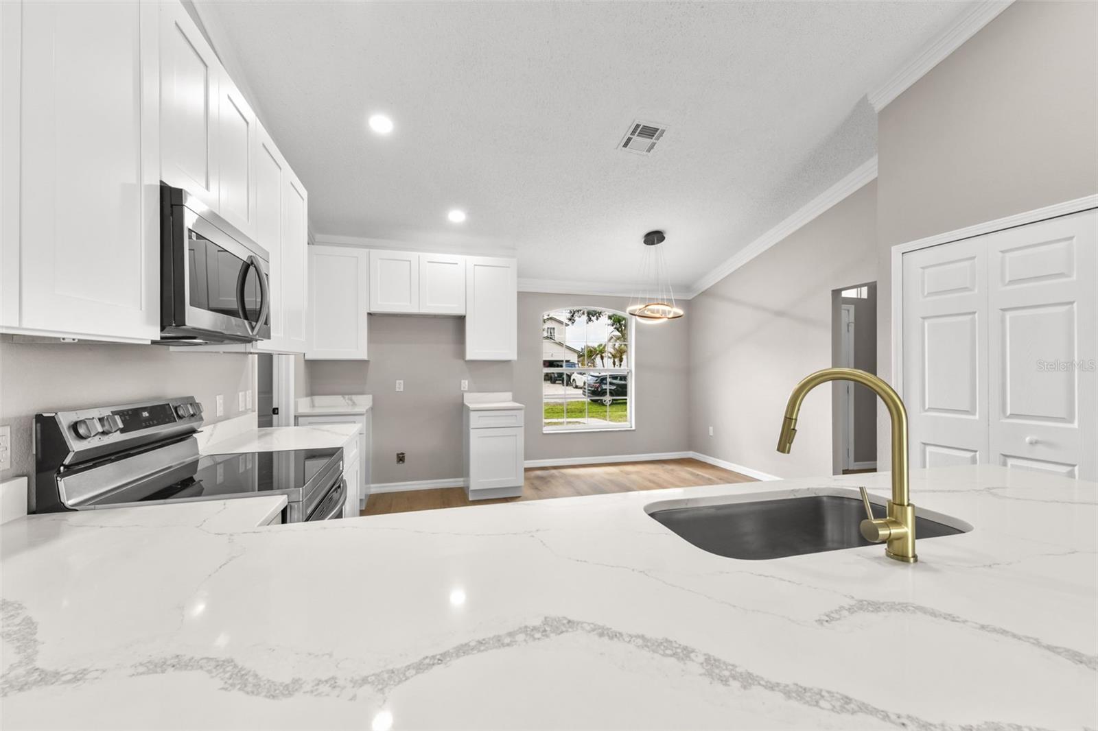 15 COVENTRY CT, KISSIMMEE, FL, 34758