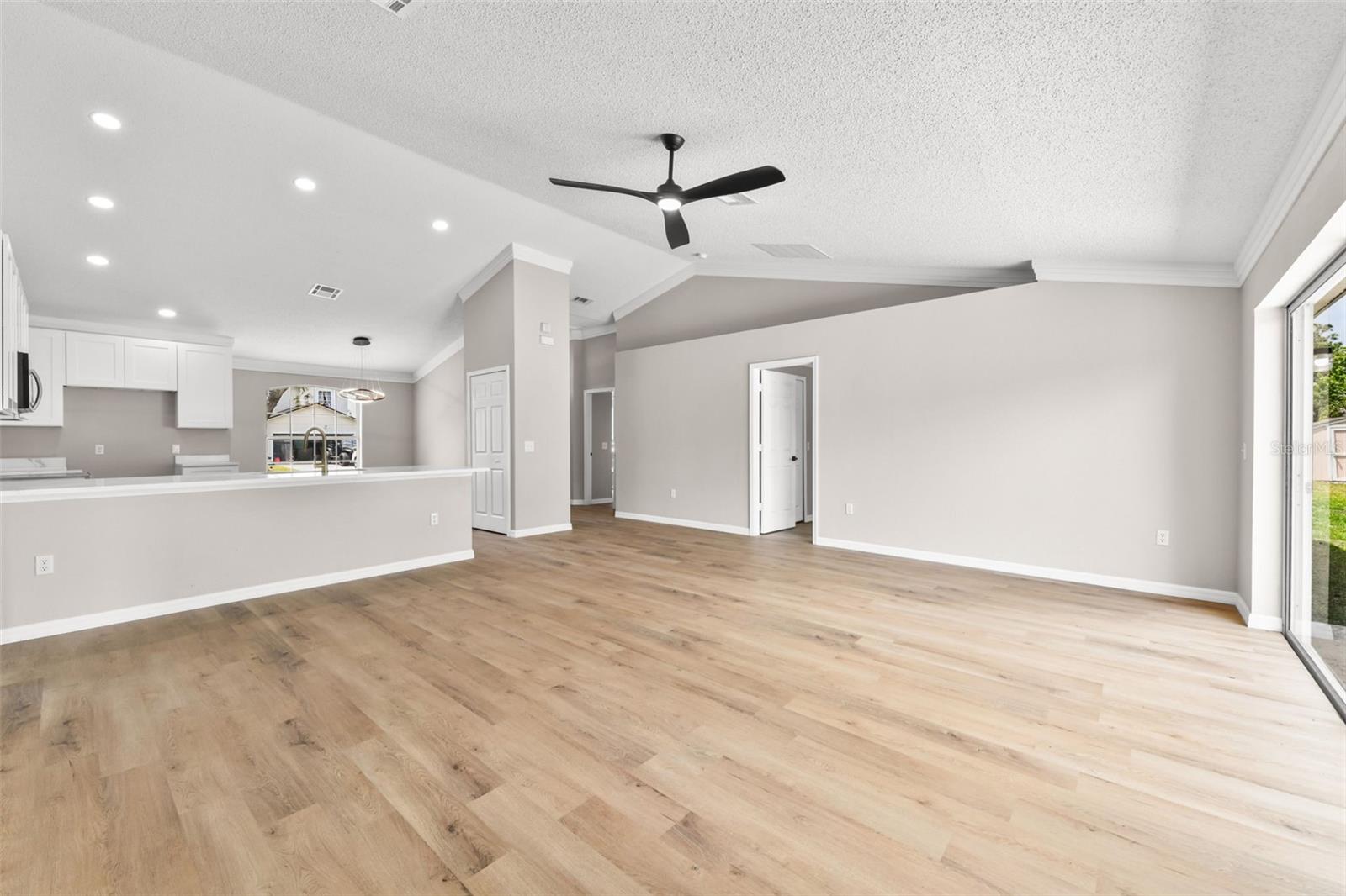 15 COVENTRY CT, KISSIMMEE, FL, 34758