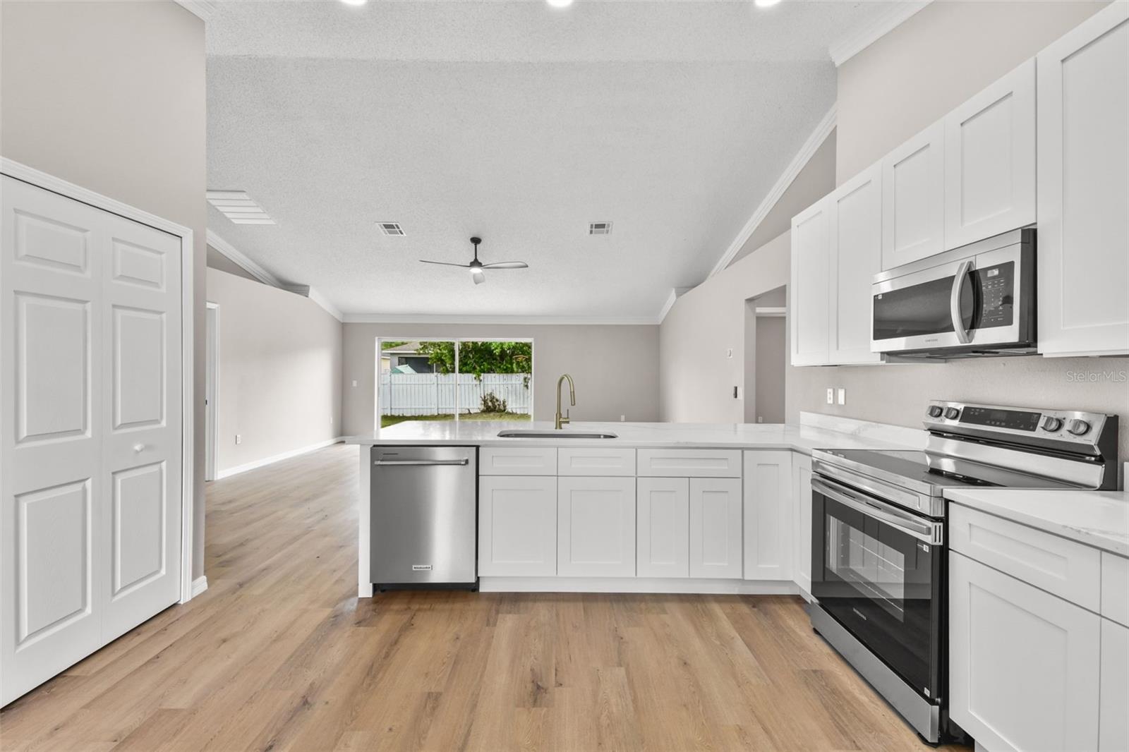 15 COVENTRY CT, KISSIMMEE, FL, 34758