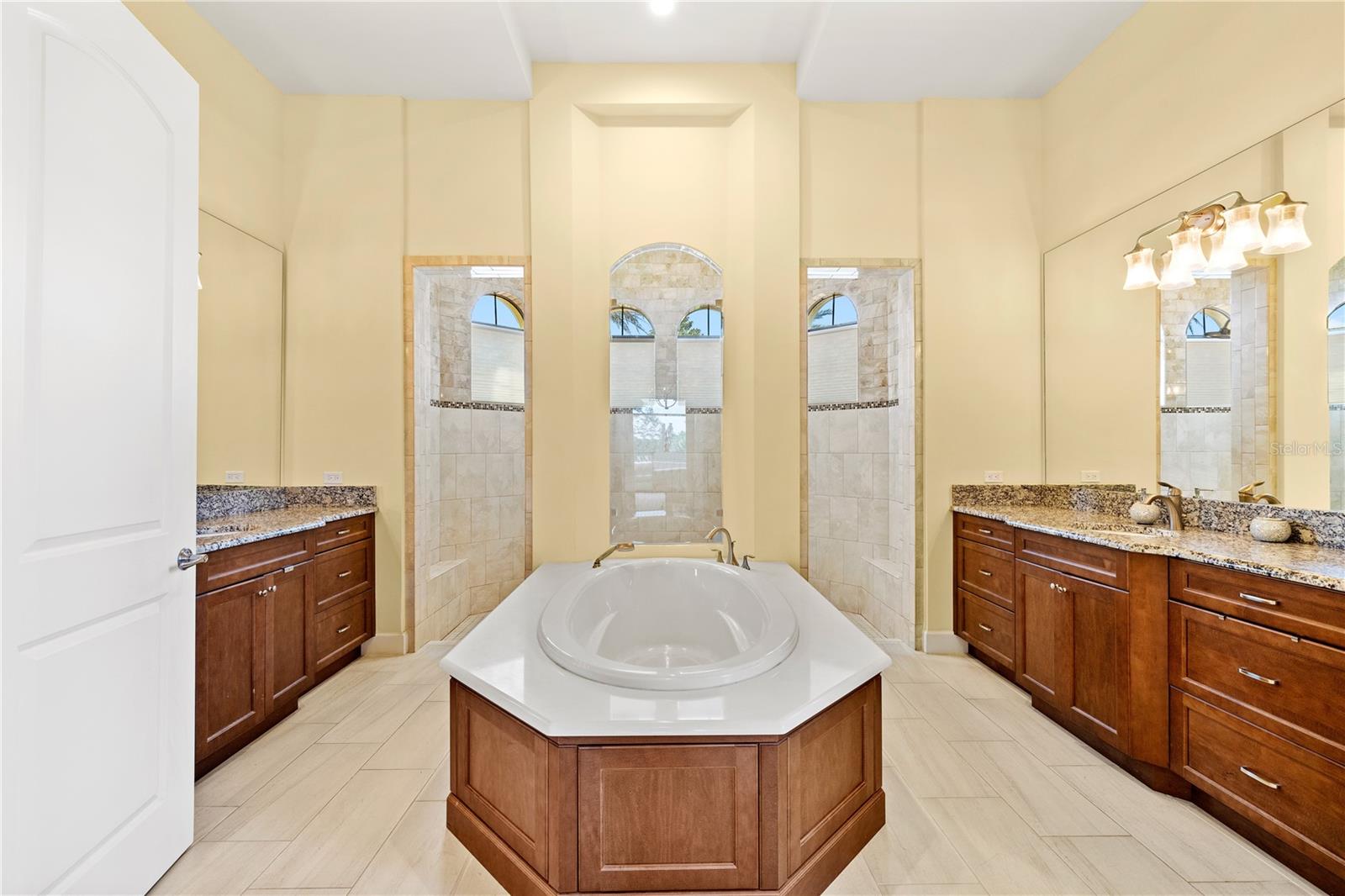 26023 ESTATES RIDGE DR, SORRENTO, FL, 32776