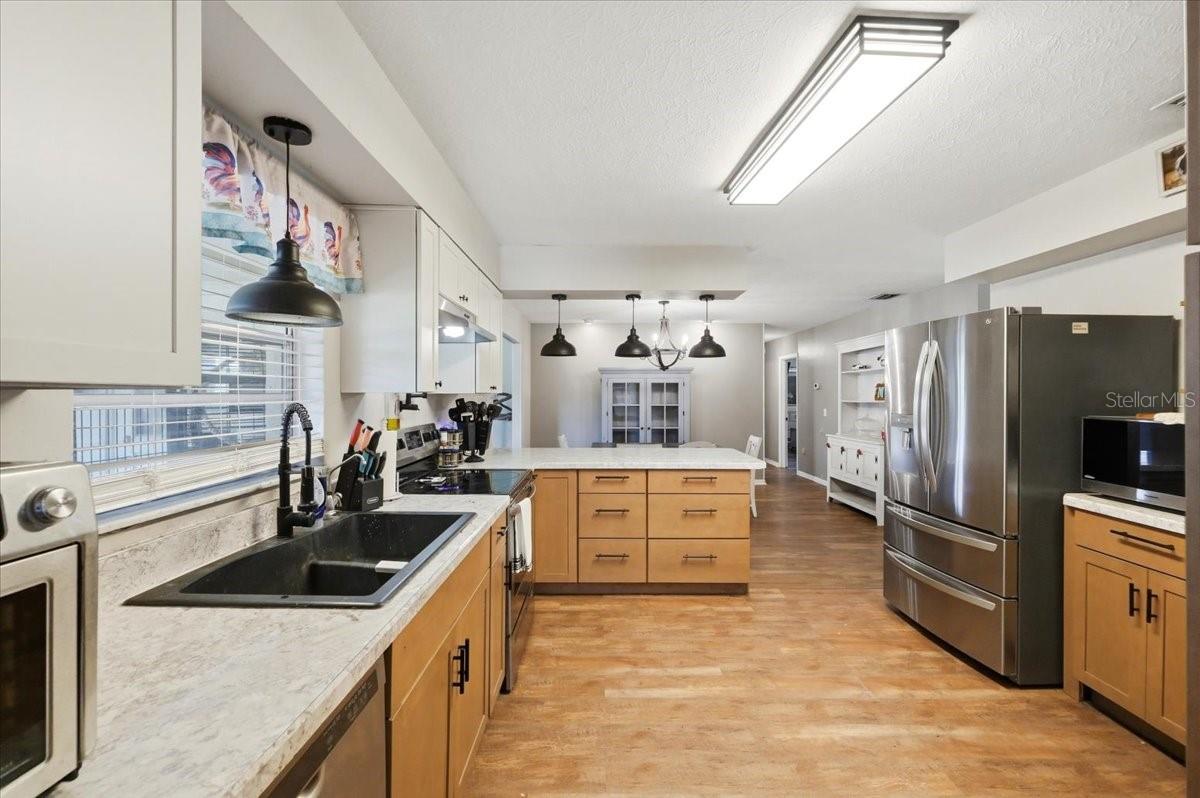 303 KARPPE RD, PLANT CITY, FL, 33567