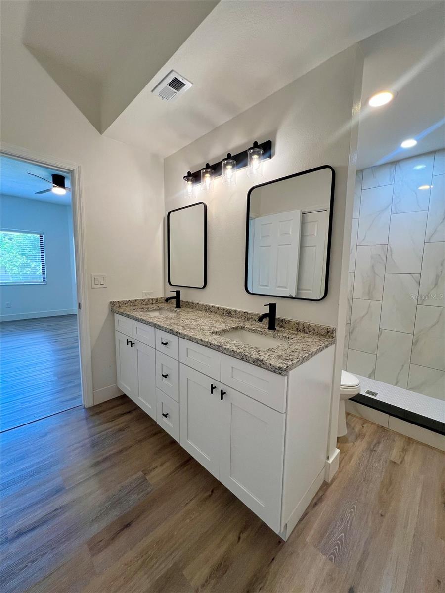 3014 RED OAK CT #102, PALM HARBOR, FL, 34684