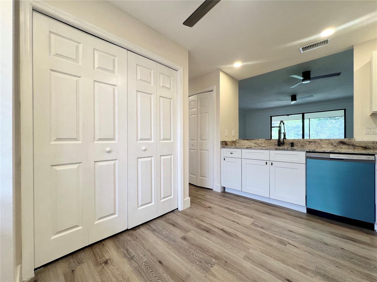 3014 RED OAK CT #102, PALM HARBOR, FL, 34684