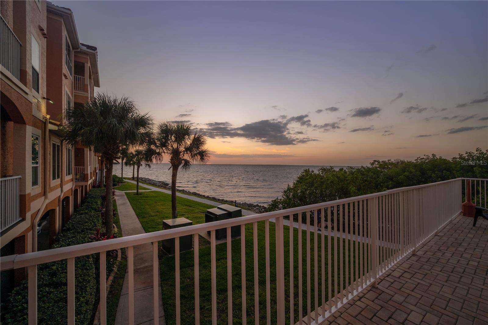 5000 CULBREATH KEY WAY #8-302, TAMPA, FL, 33611