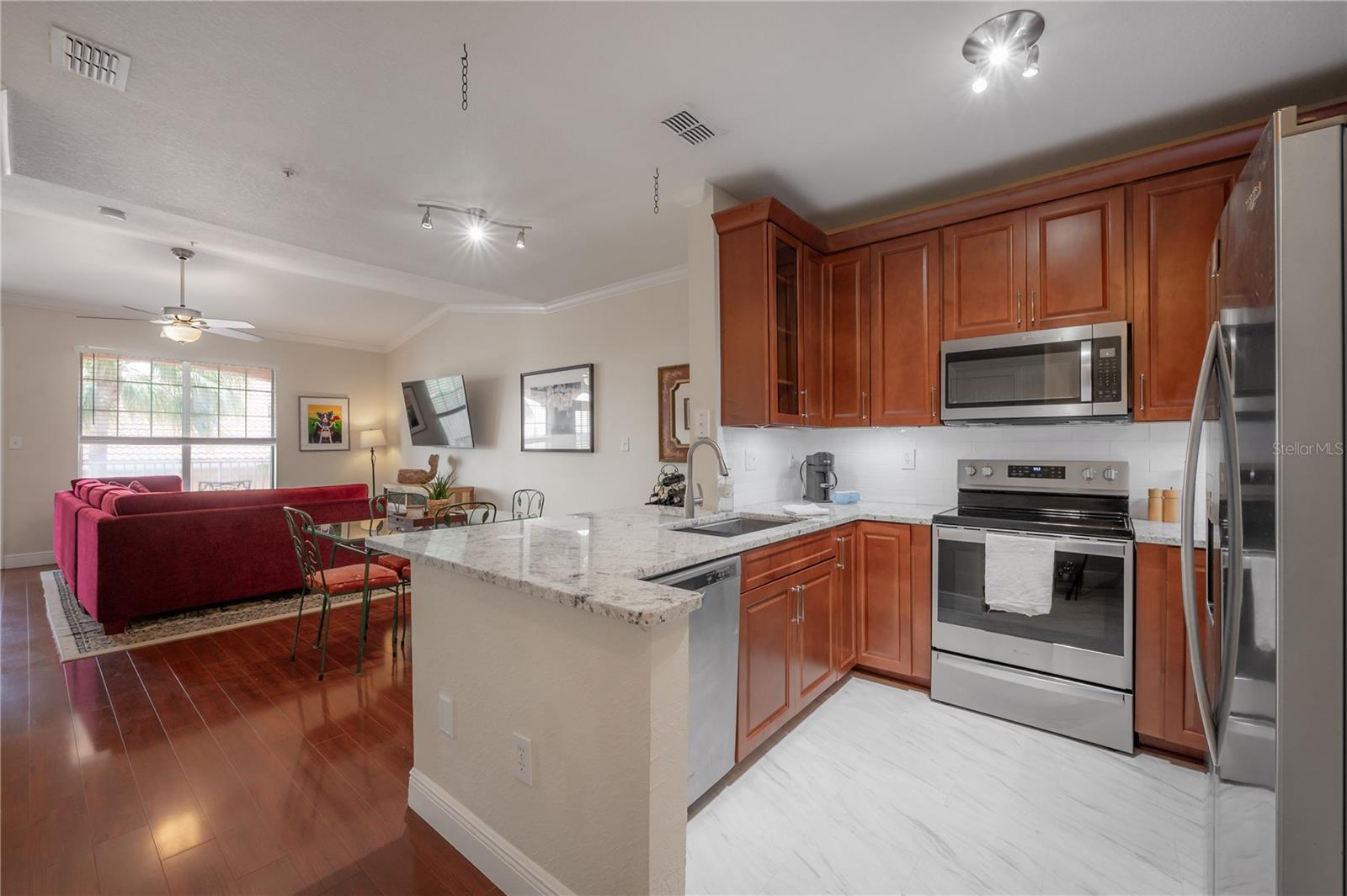5000 CULBREATH KEY WAY #8-302, TAMPA, FL, 33611