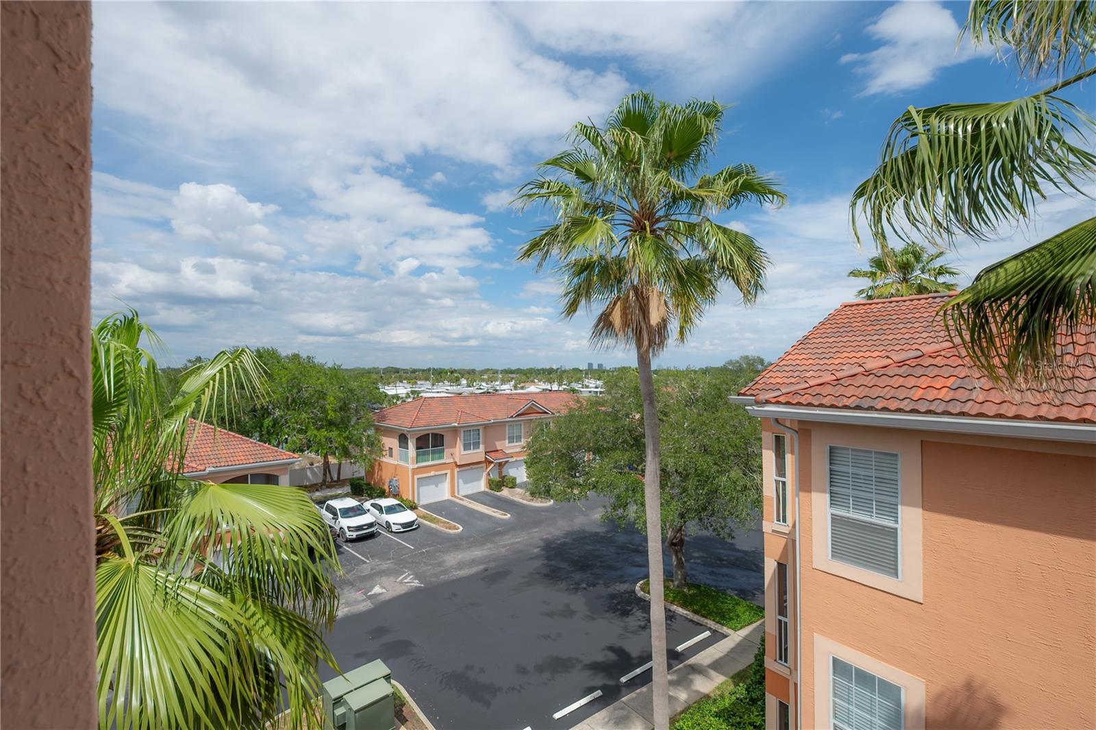 5000 CULBREATH KEY WAY #8-302, TAMPA, FL, 33611