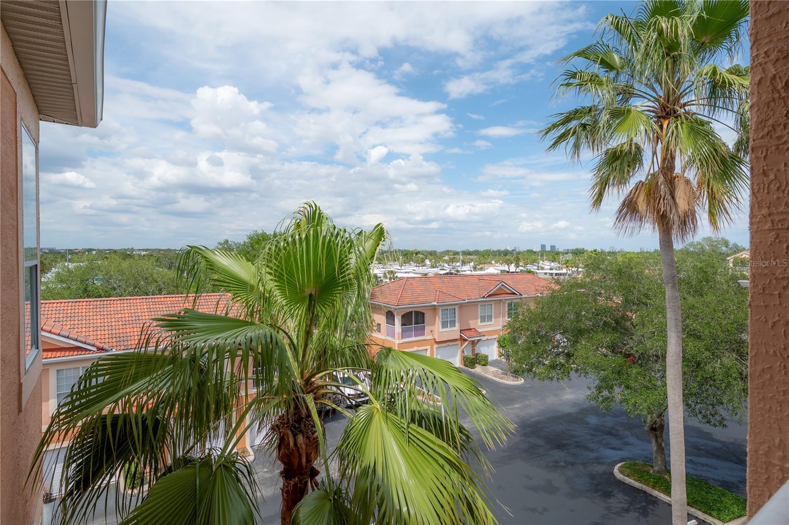 5000 CULBREATH KEY WAY #8-302, TAMPA, FL, 33611
