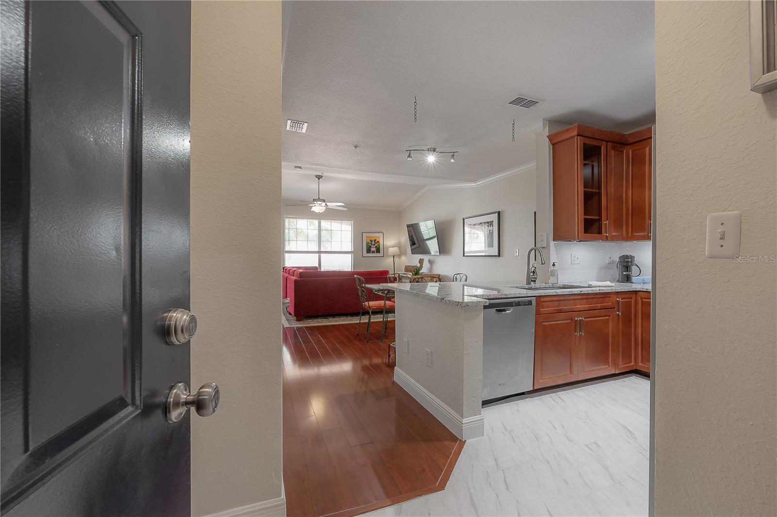 5000 CULBREATH KEY WAY #8-302, TAMPA, FL, 33611