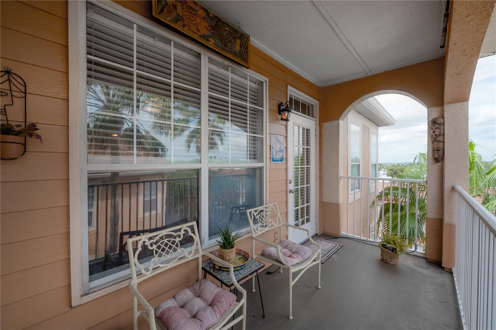 5000 CULBREATH KEY WAY #8-302, TAMPA, FL, 33611