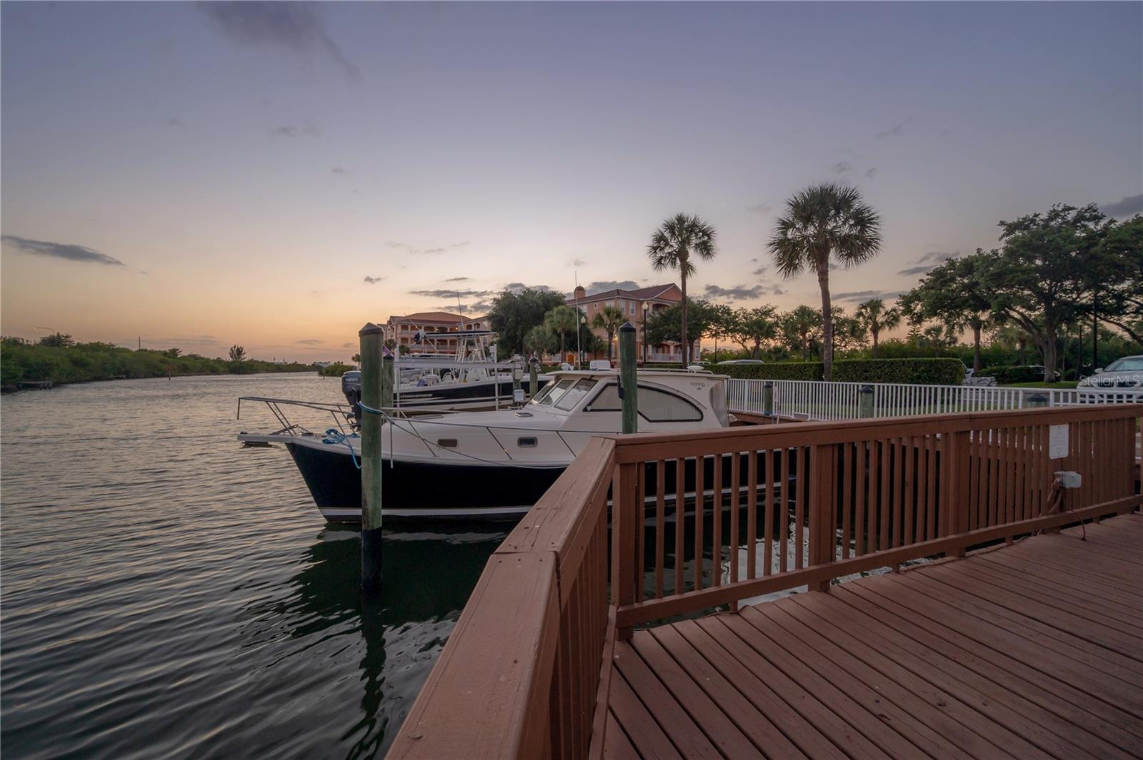 5000 CULBREATH KEY WAY #8-302, TAMPA, FL, 33611