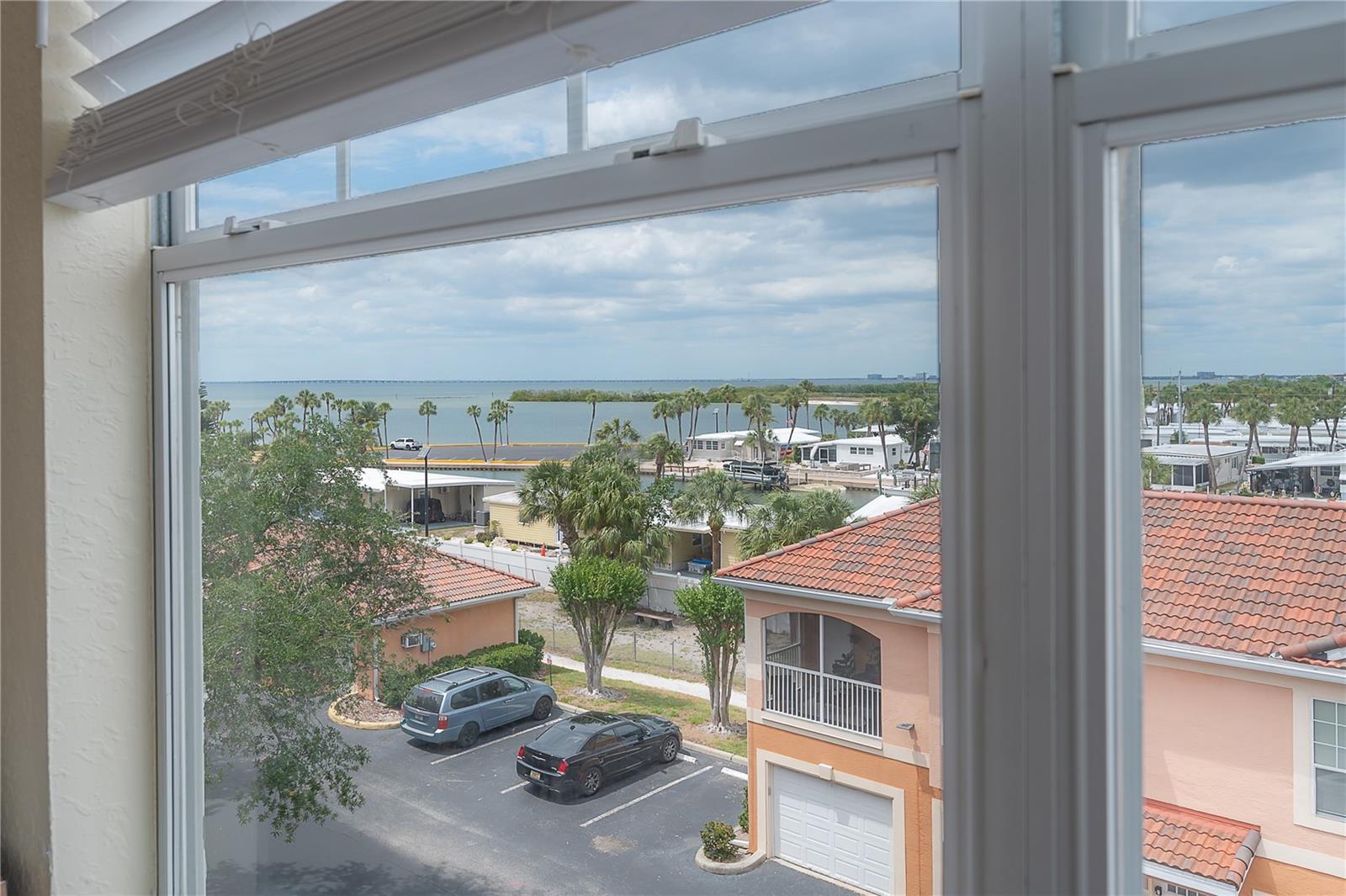 5000 CULBREATH KEY WAY #8-302, TAMPA, FL, 33611