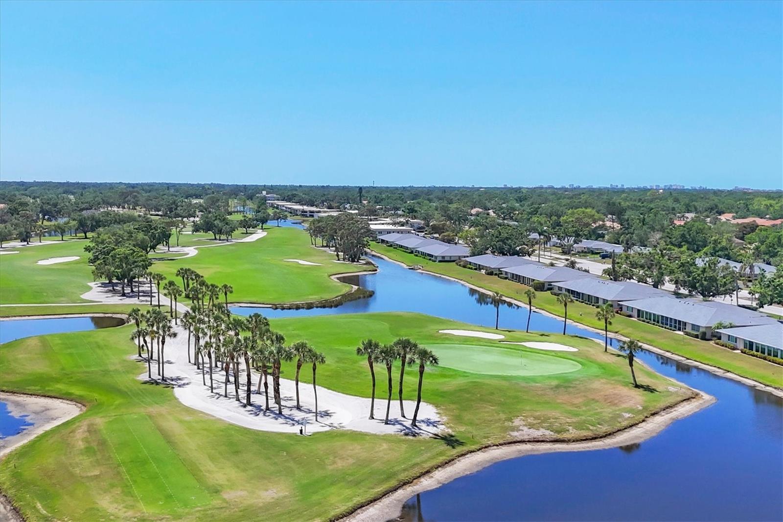 7271 W COUNTRY CLUB DR N #122, SARASOTA, FL, 34243
