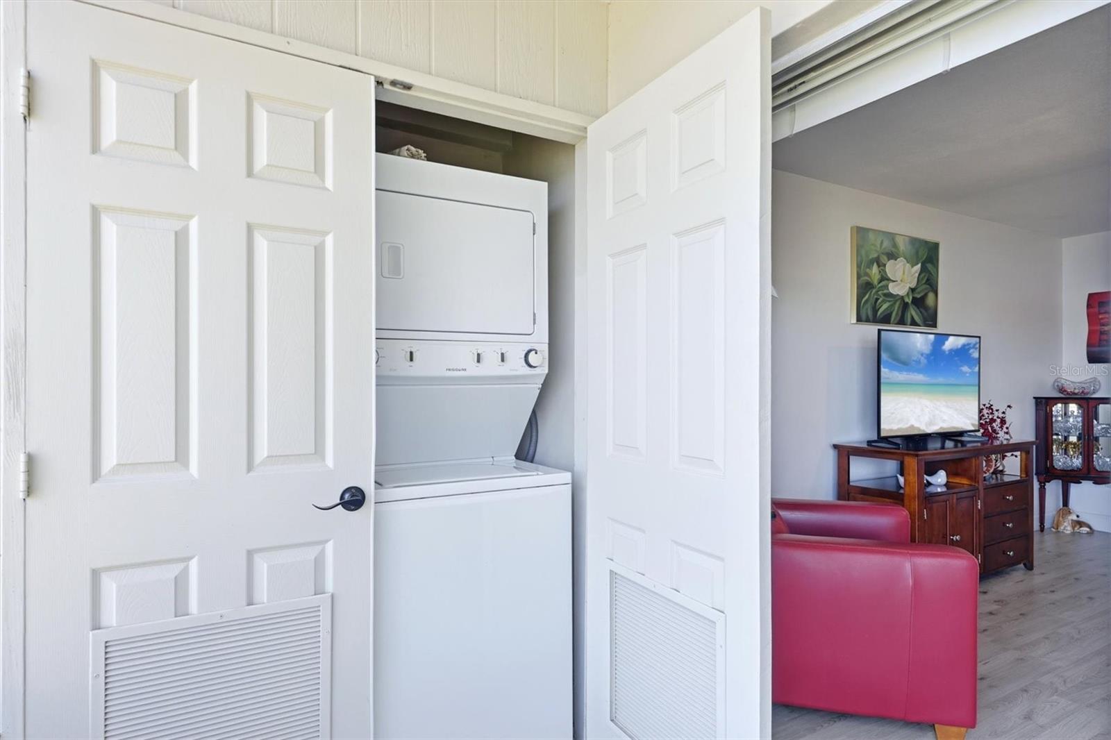 7271 W COUNTRY CLUB DR N #122, SARASOTA, FL, 34243