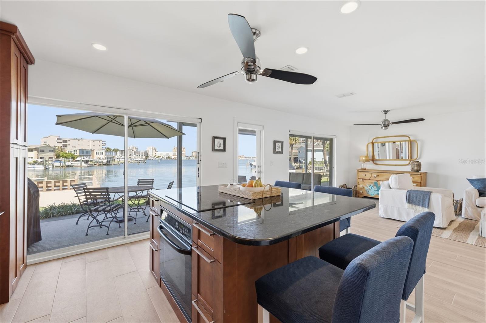 400 LARBOARD WAY #105, CLEARWATER BEACH, FL, 33767