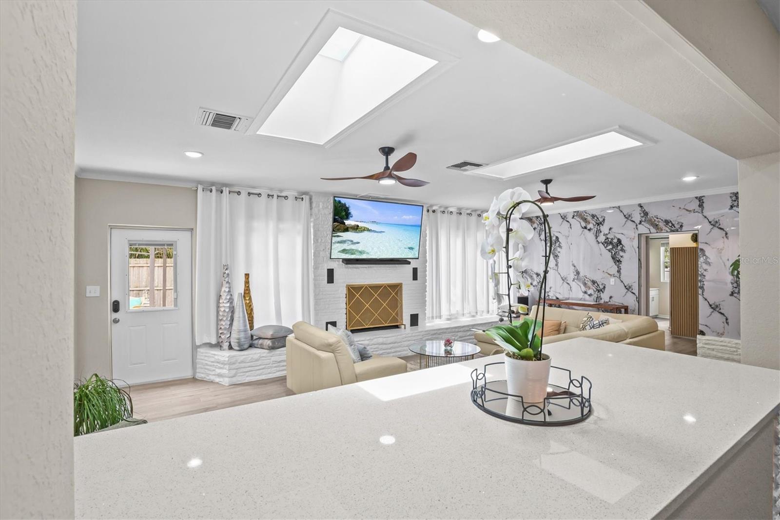 231 LIME CIR S, DUNEDIN, FL, 34698