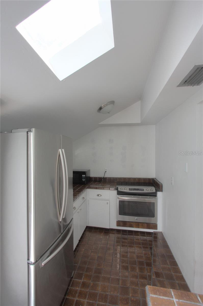 303 S OSPREY AVE #303, SARASOTA, FL, 34236