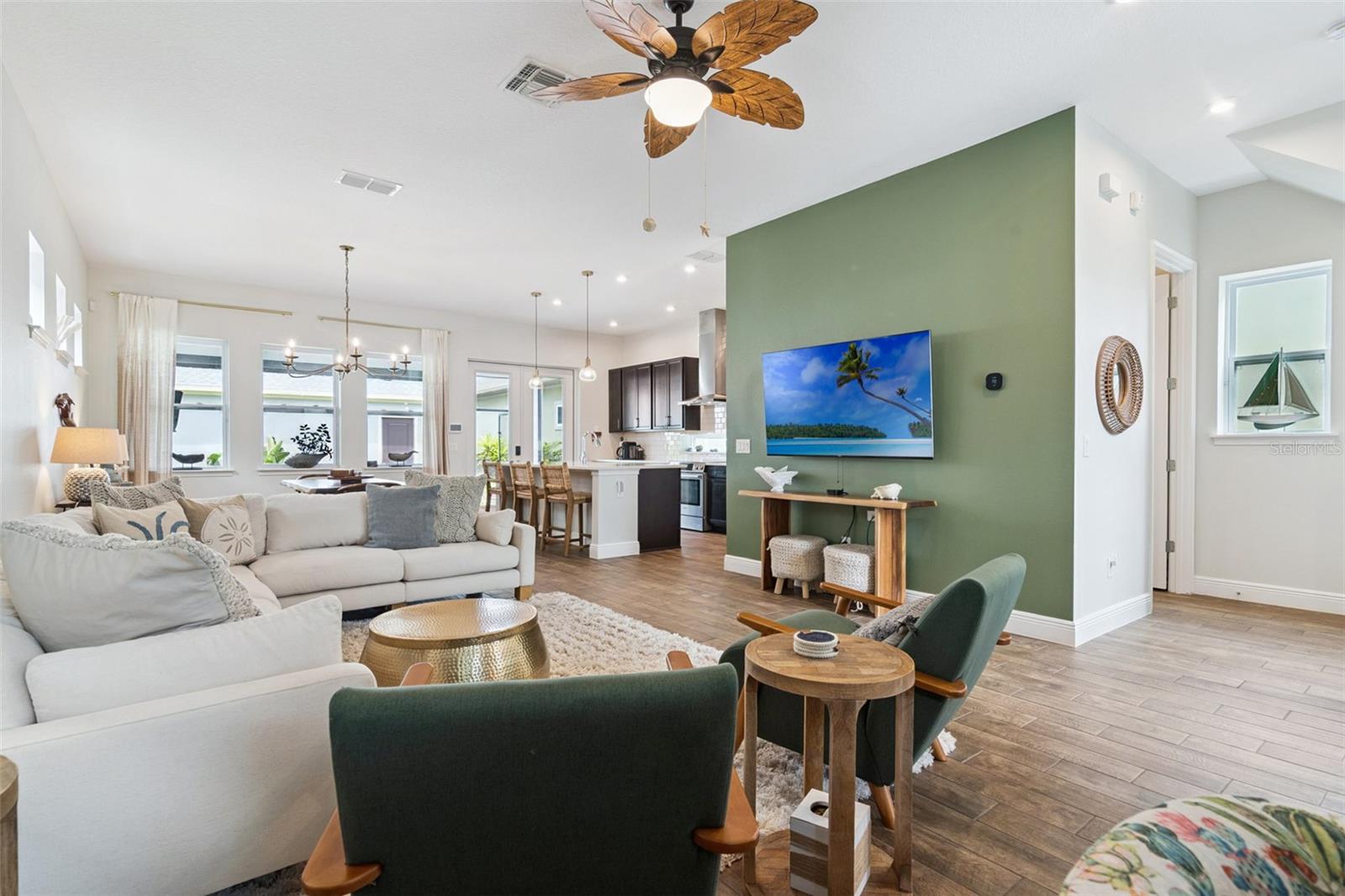 8439 NEMOURS PKWY, ORLANDO, FL, 32827