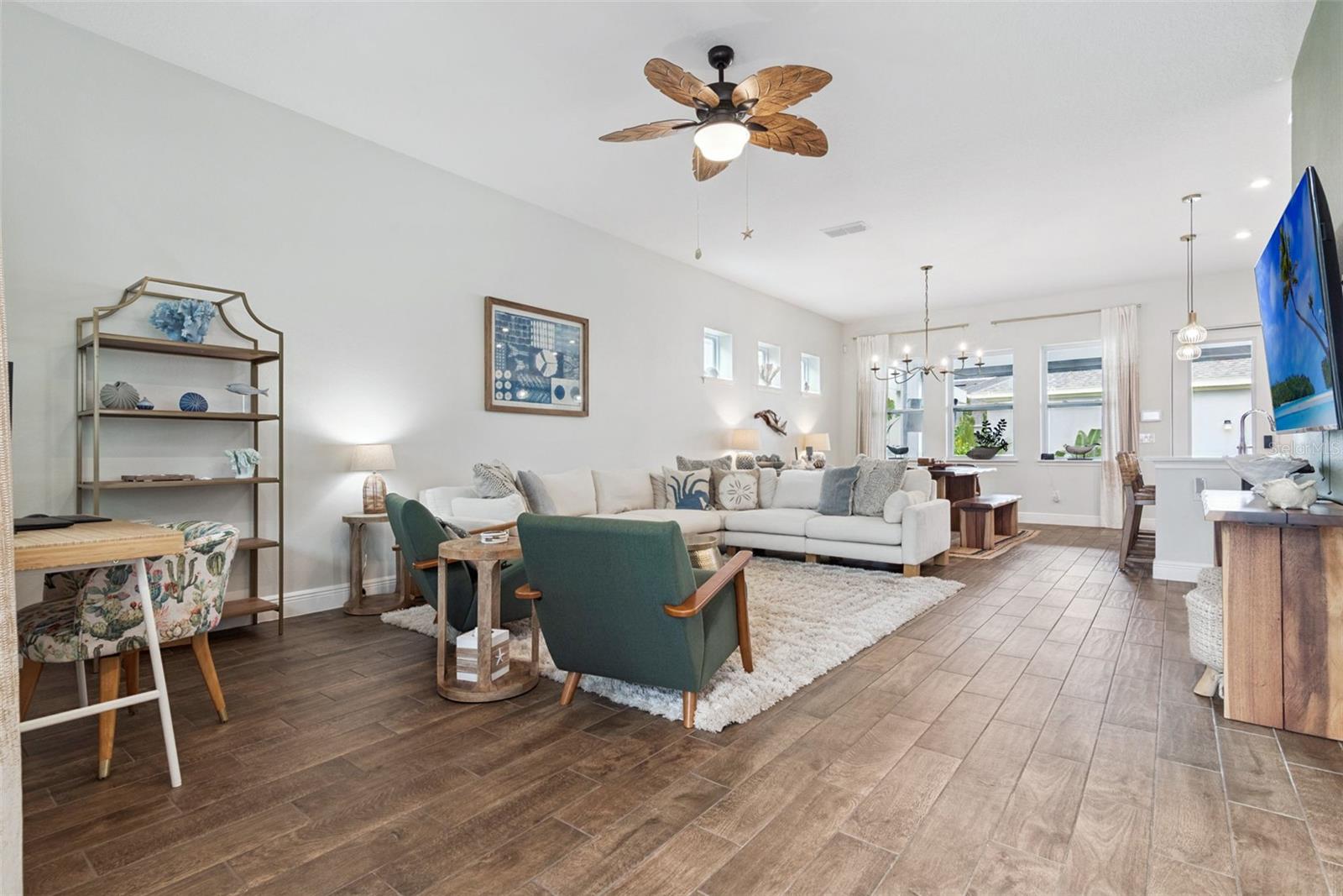 8439 NEMOURS PKWY, ORLANDO, FL, 32827