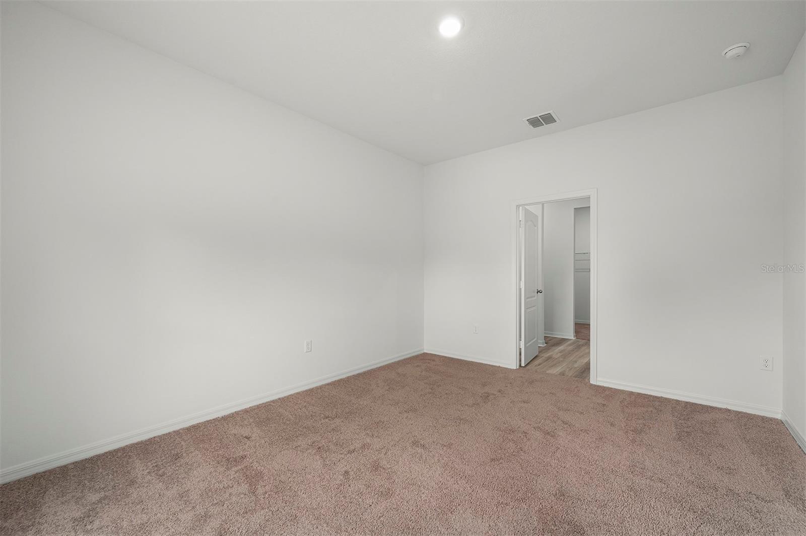 13352 TULA LOOP, ASTATULA, FL, 34705