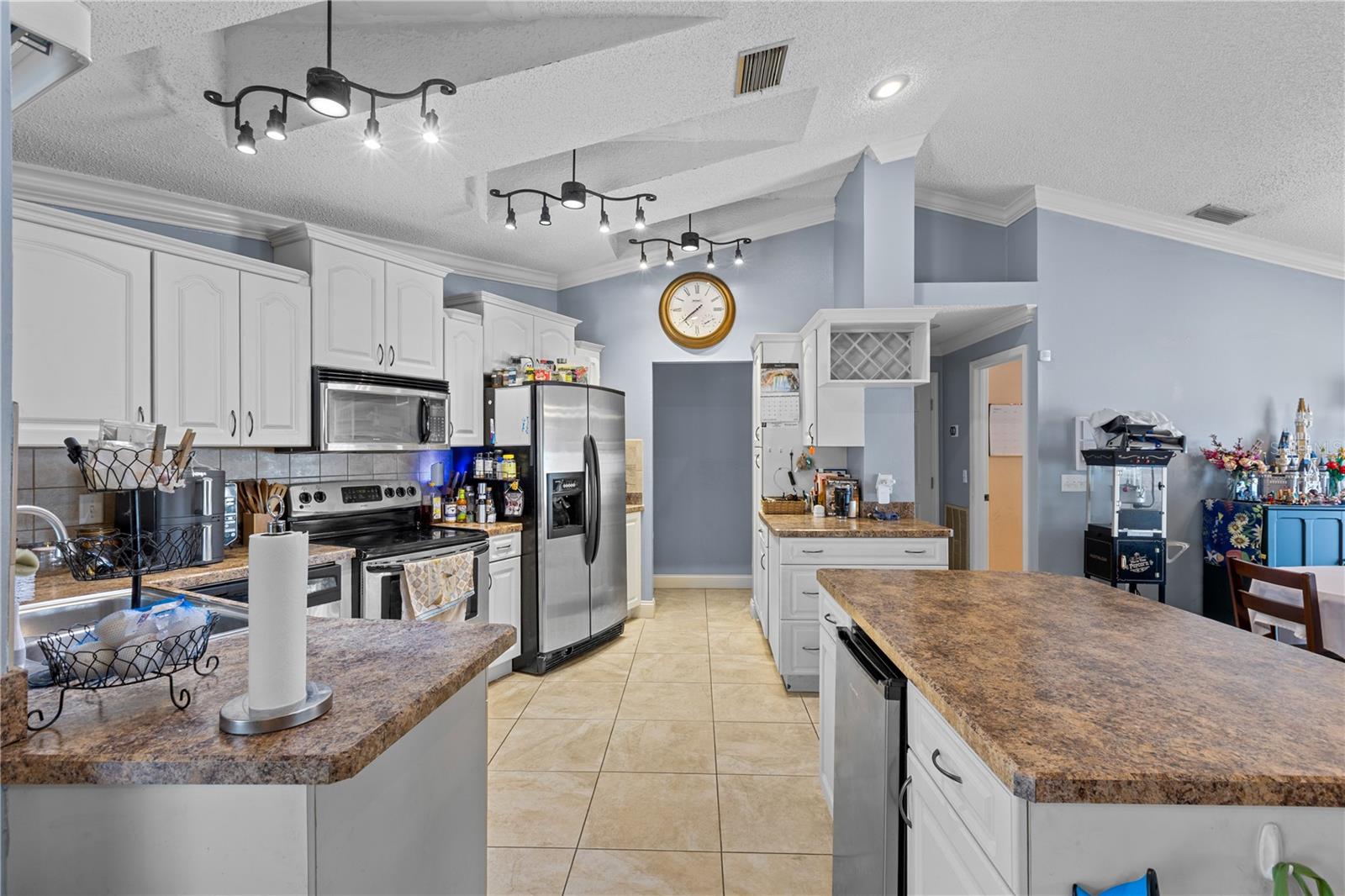 2315 EAGLE BLUFF DR, VALRICO, FL, 33596